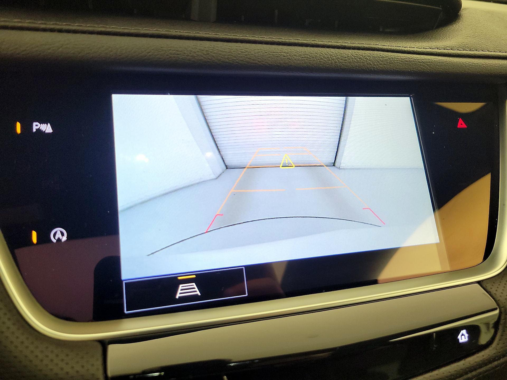 Thumbnail: 2025 Cadillac XT5 - 15