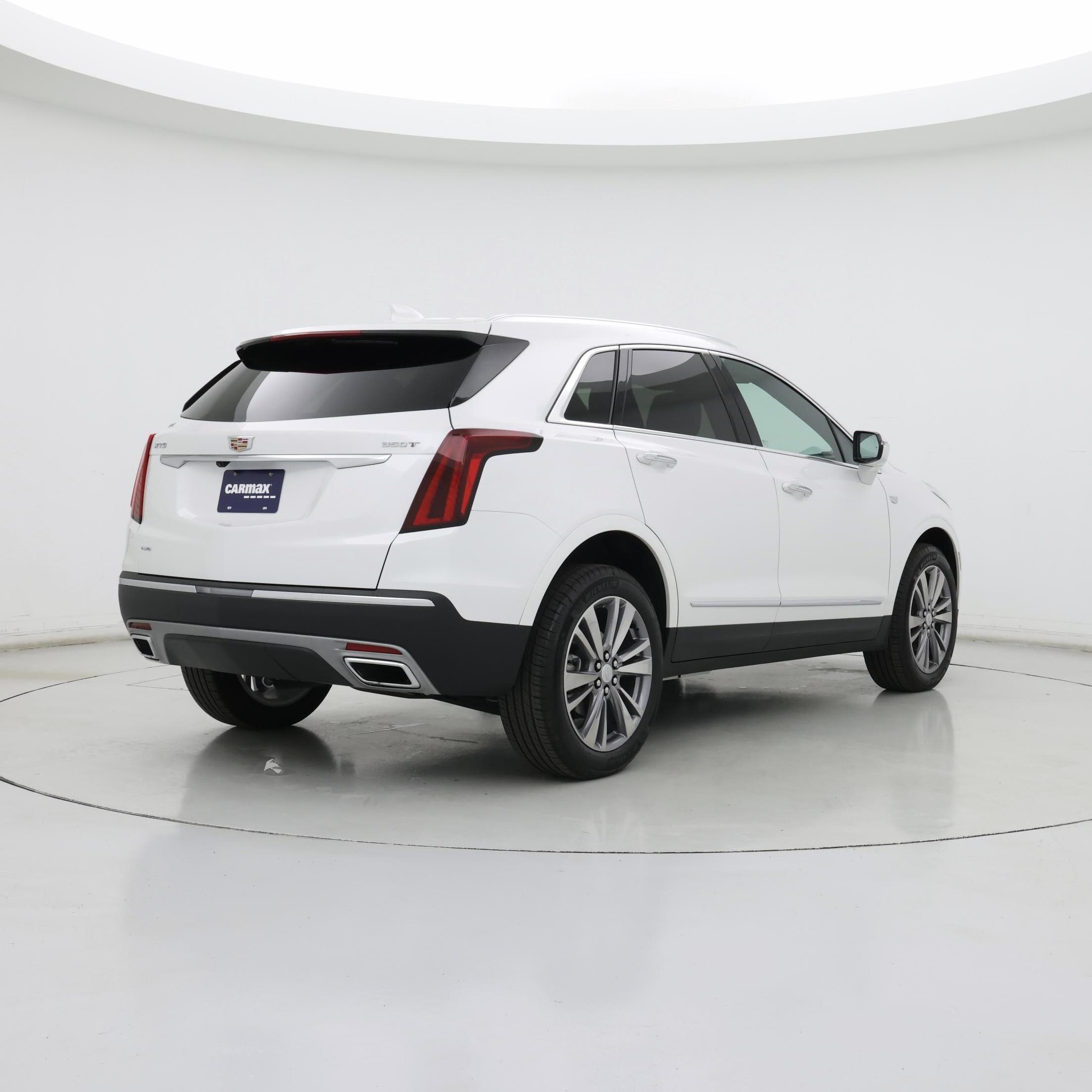 Thumbnail: 2025 Cadillac XT5 - 8
