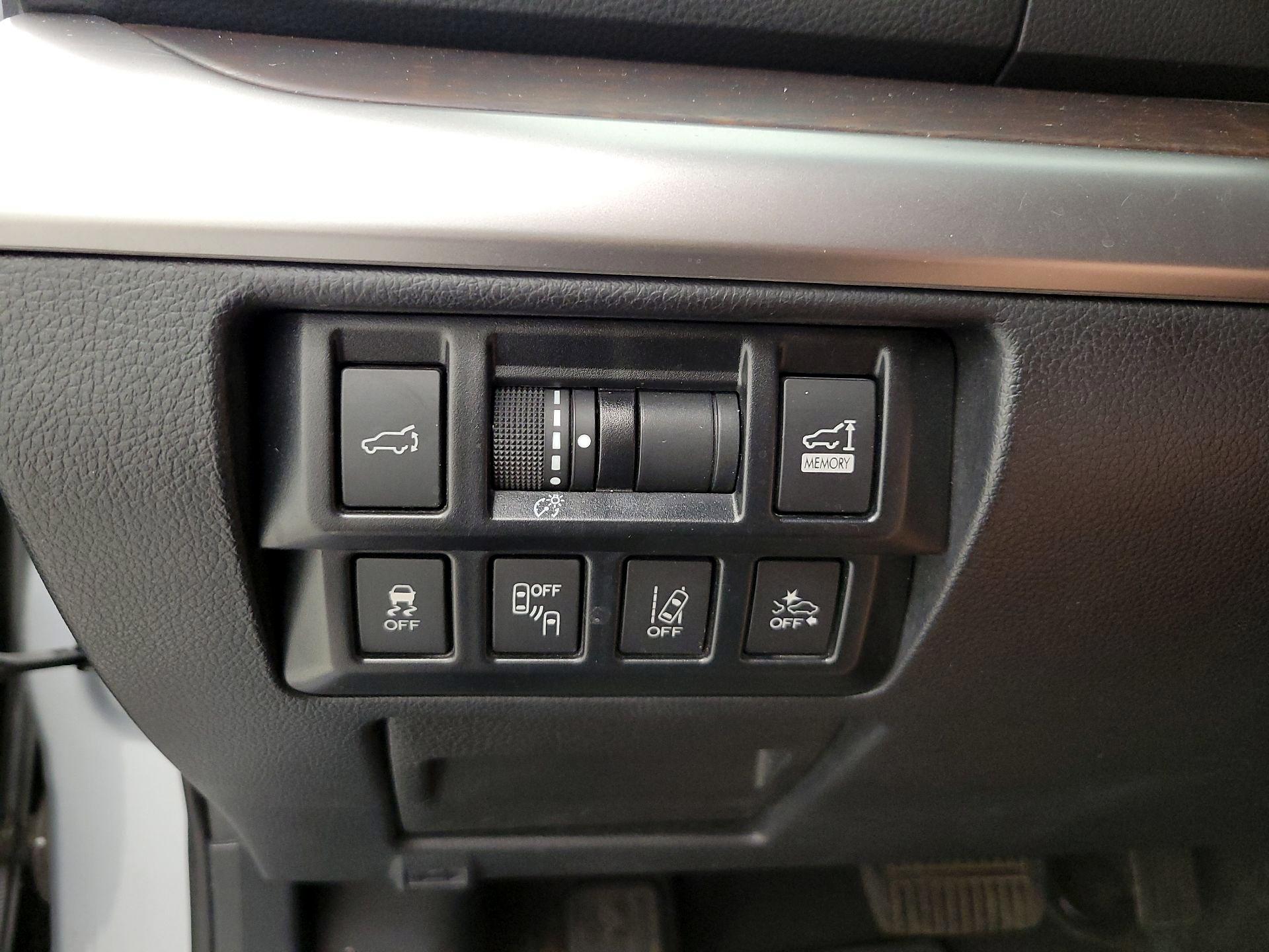 Thumbnail: 2019 Subaru Outback - 13