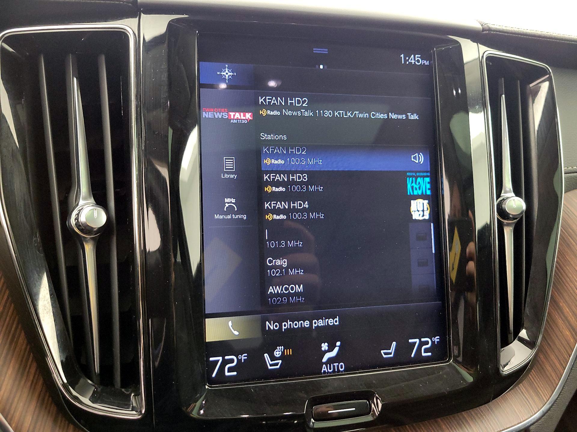 Thumbnail: 2020 Volvo XC60 - 16