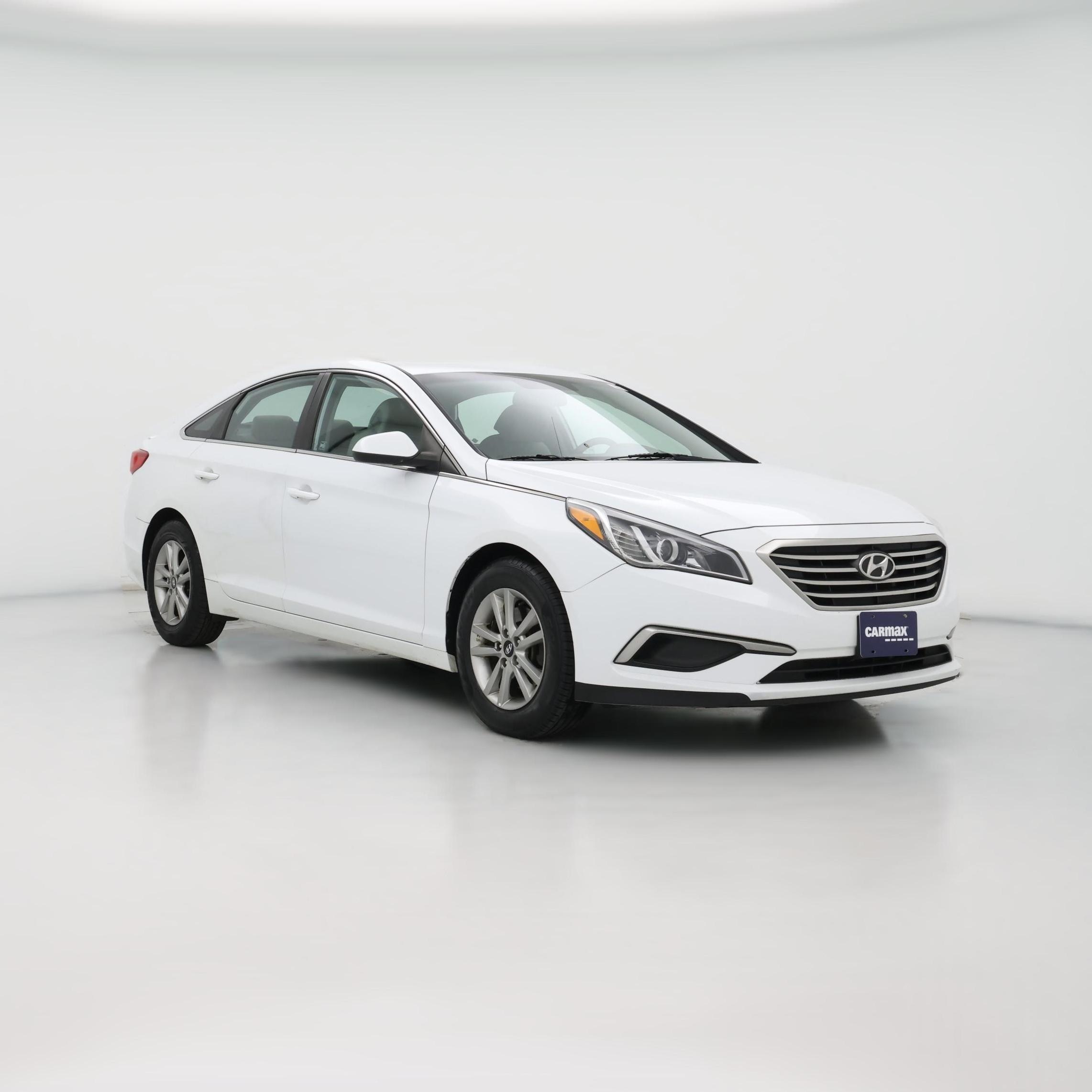 Thumbnail: 2016 Hyundai Sonata - 1