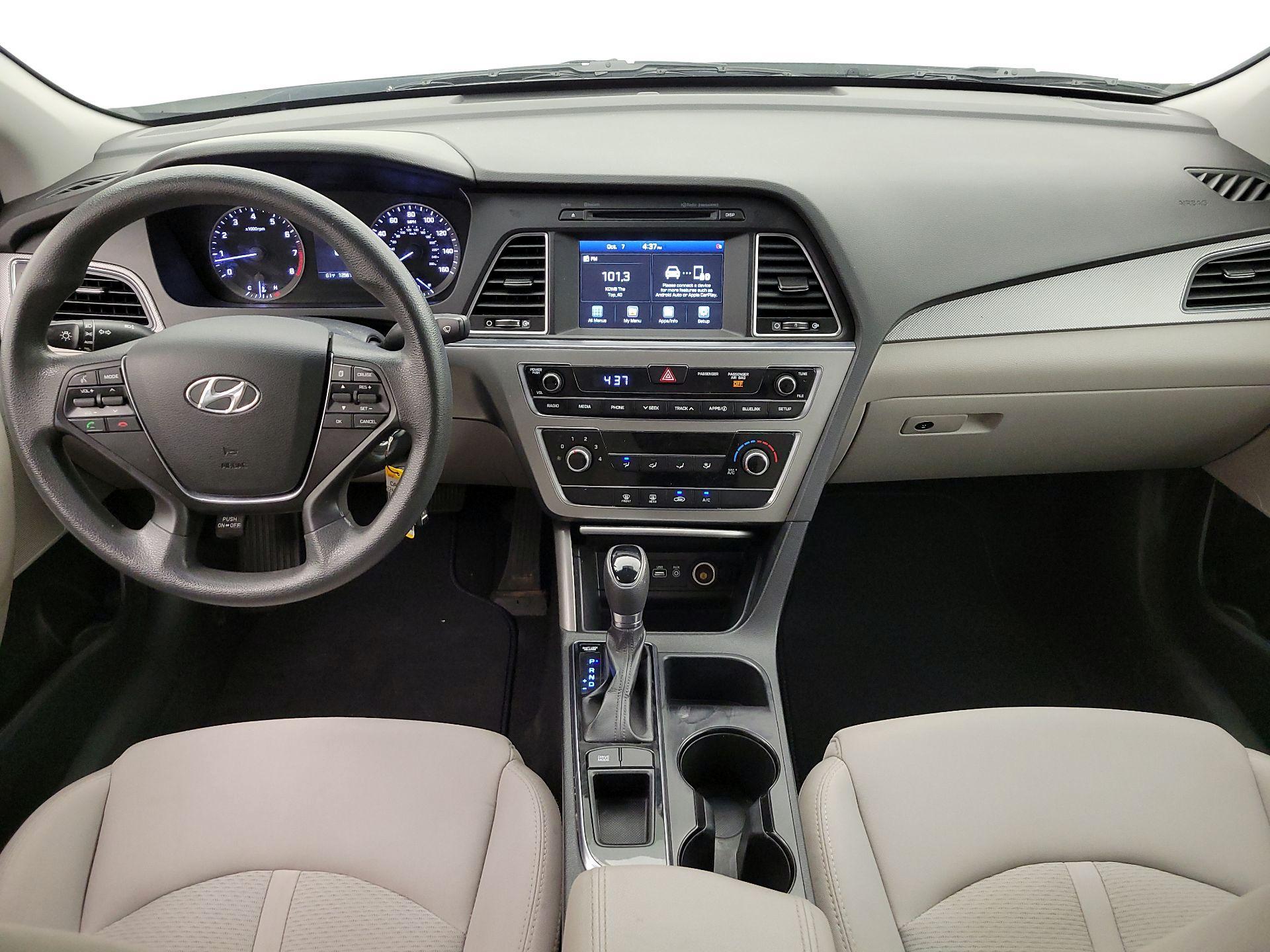 Thumbnail: 2016 Hyundai Sonata - 9