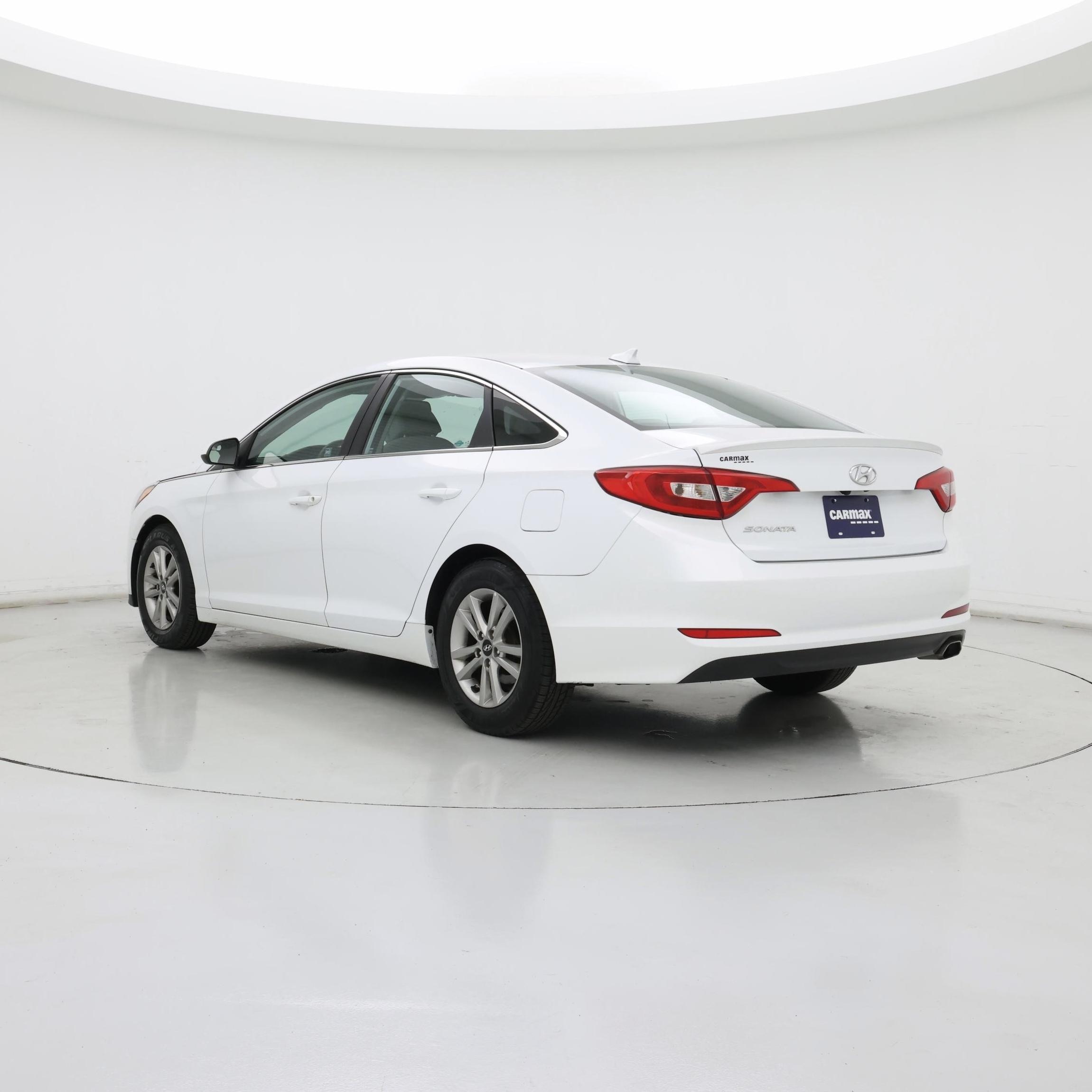 Thumbnail: 2016 Hyundai Sonata - 2