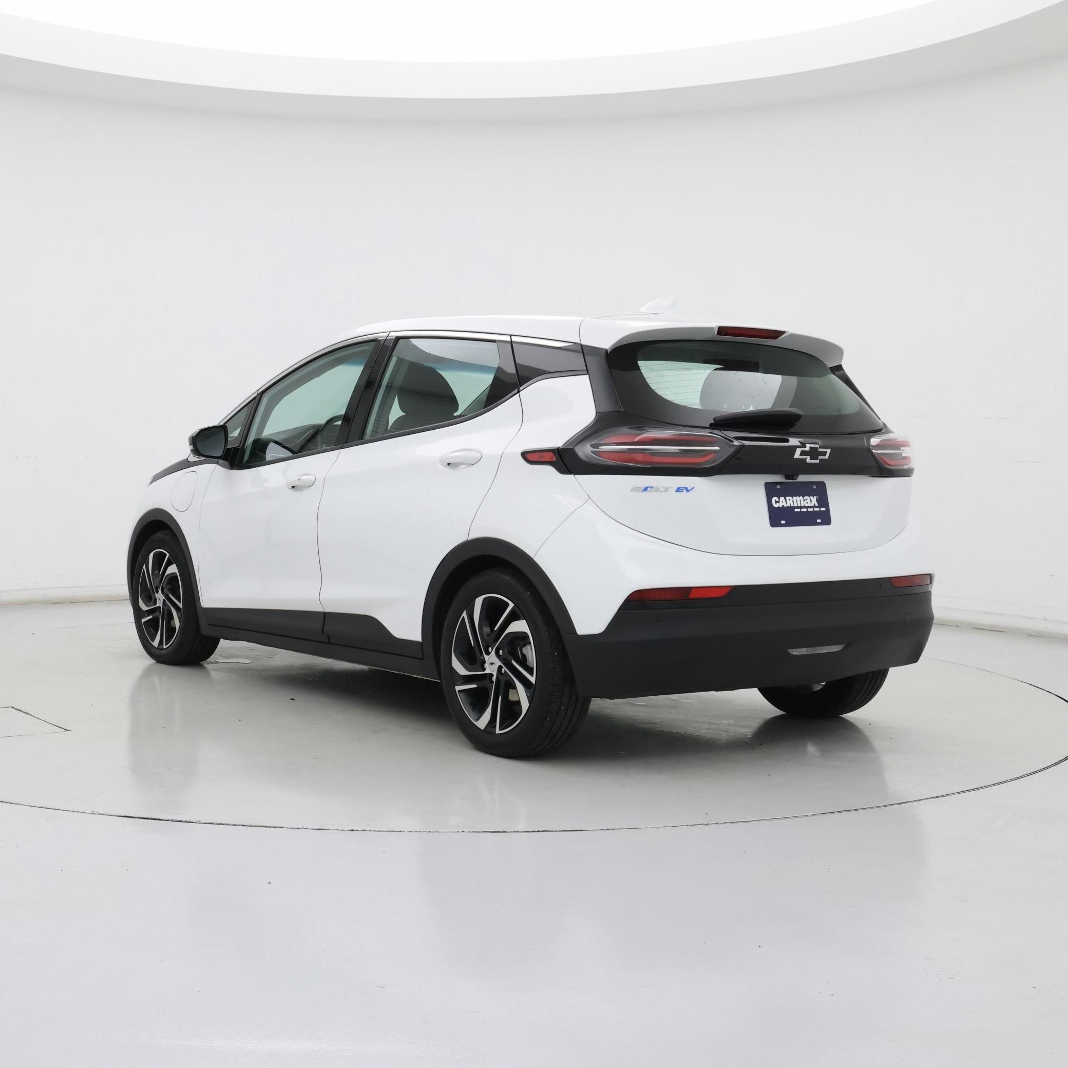 Thumbnail: 2023 Chevrolet Bolt EV - 2