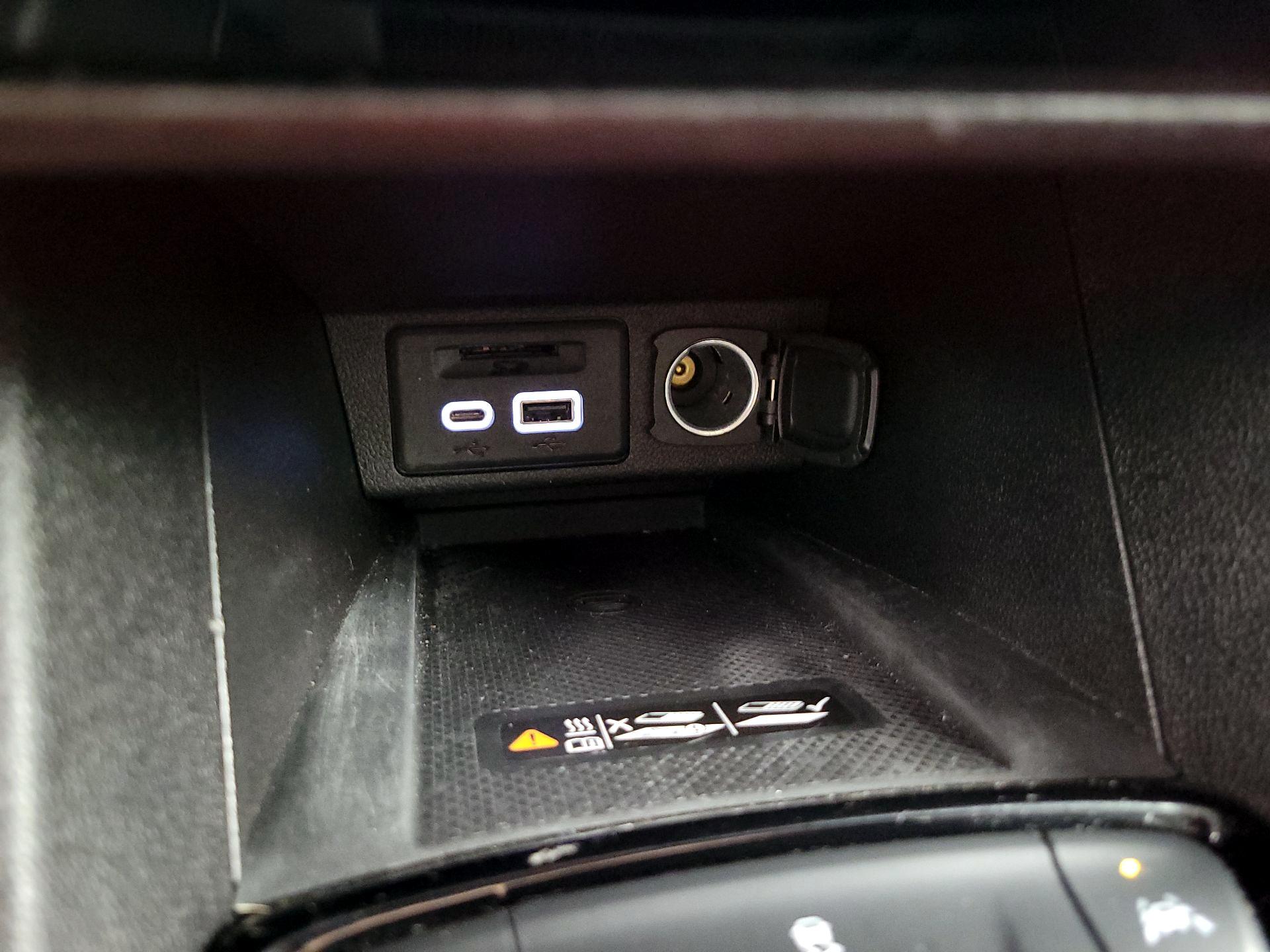 Thumbnail: 2023 Chevrolet Bolt EV - 19