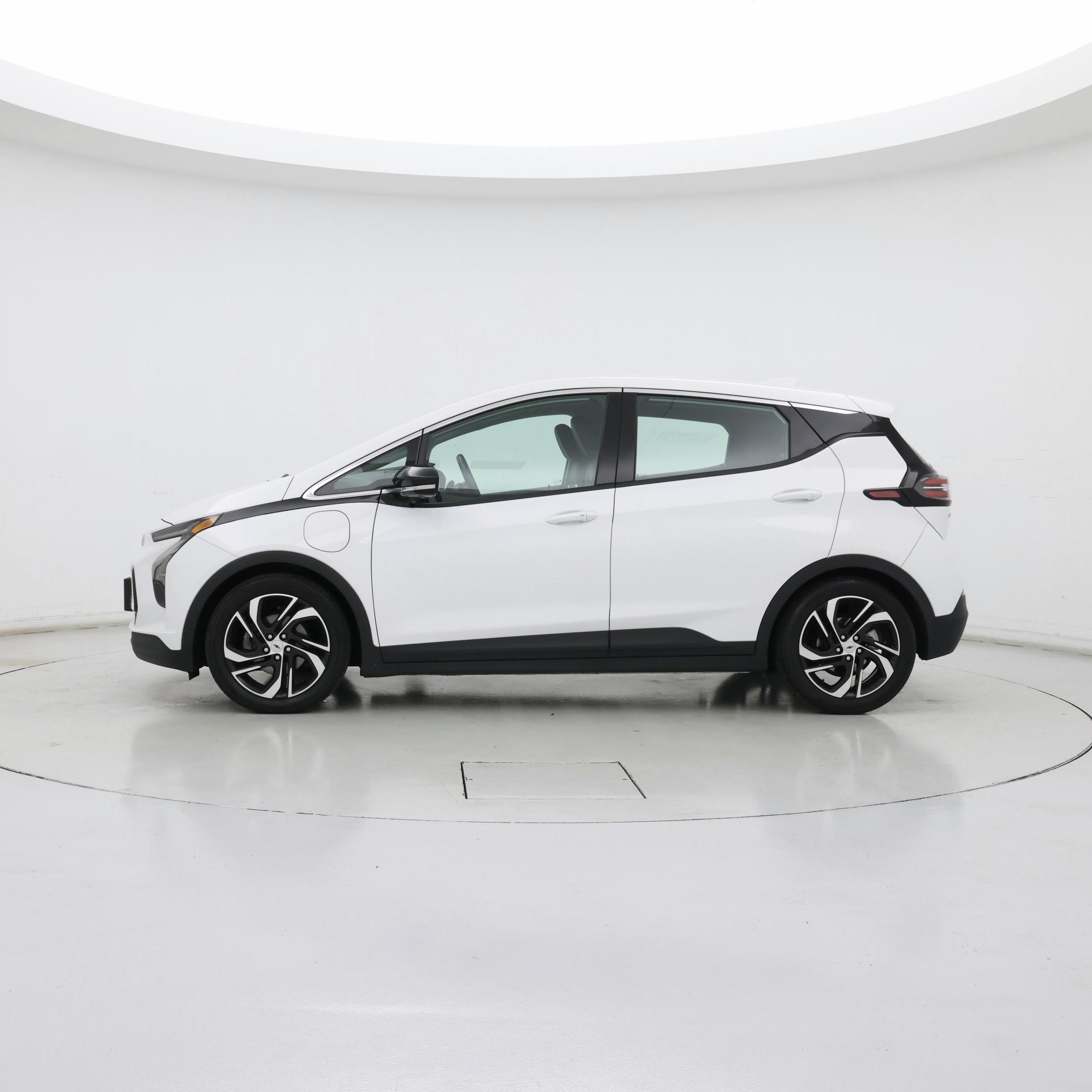 Thumbnail: 2023 Chevrolet Bolt EV - 3