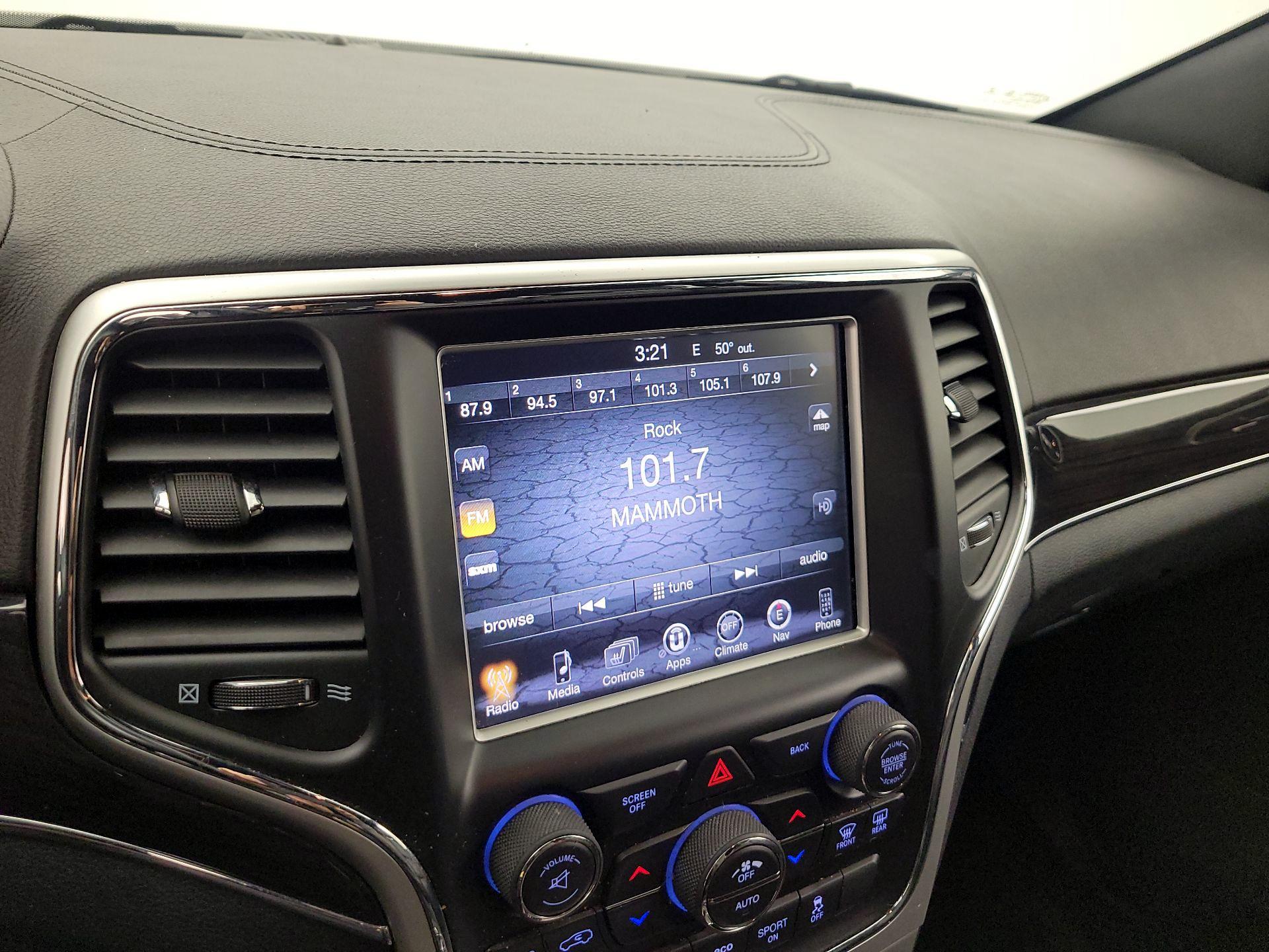 Thumbnail: 2016 Jeep Grand Cherokee - 16