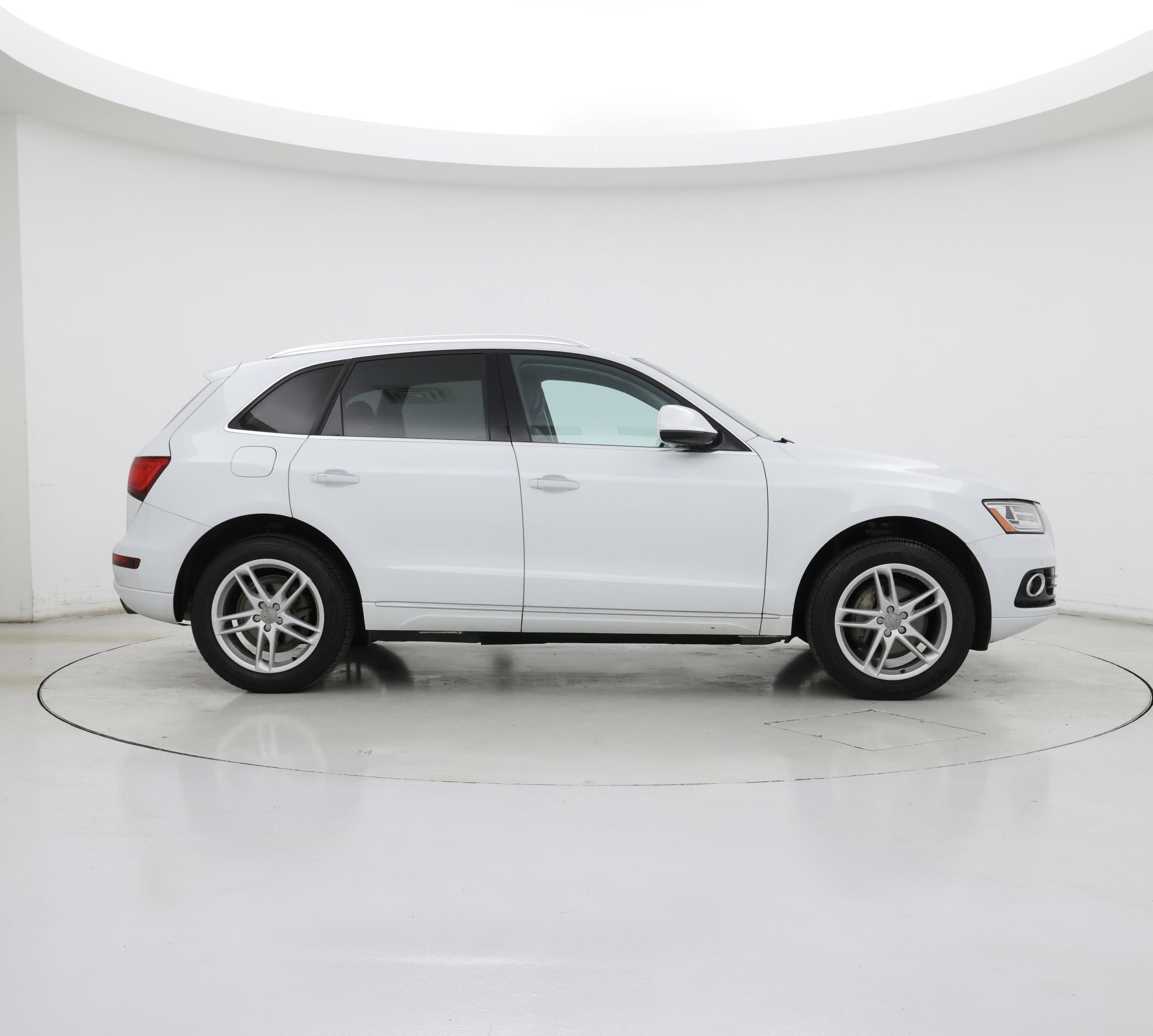 Thumbnail: 2016 Audi Q5 - 7