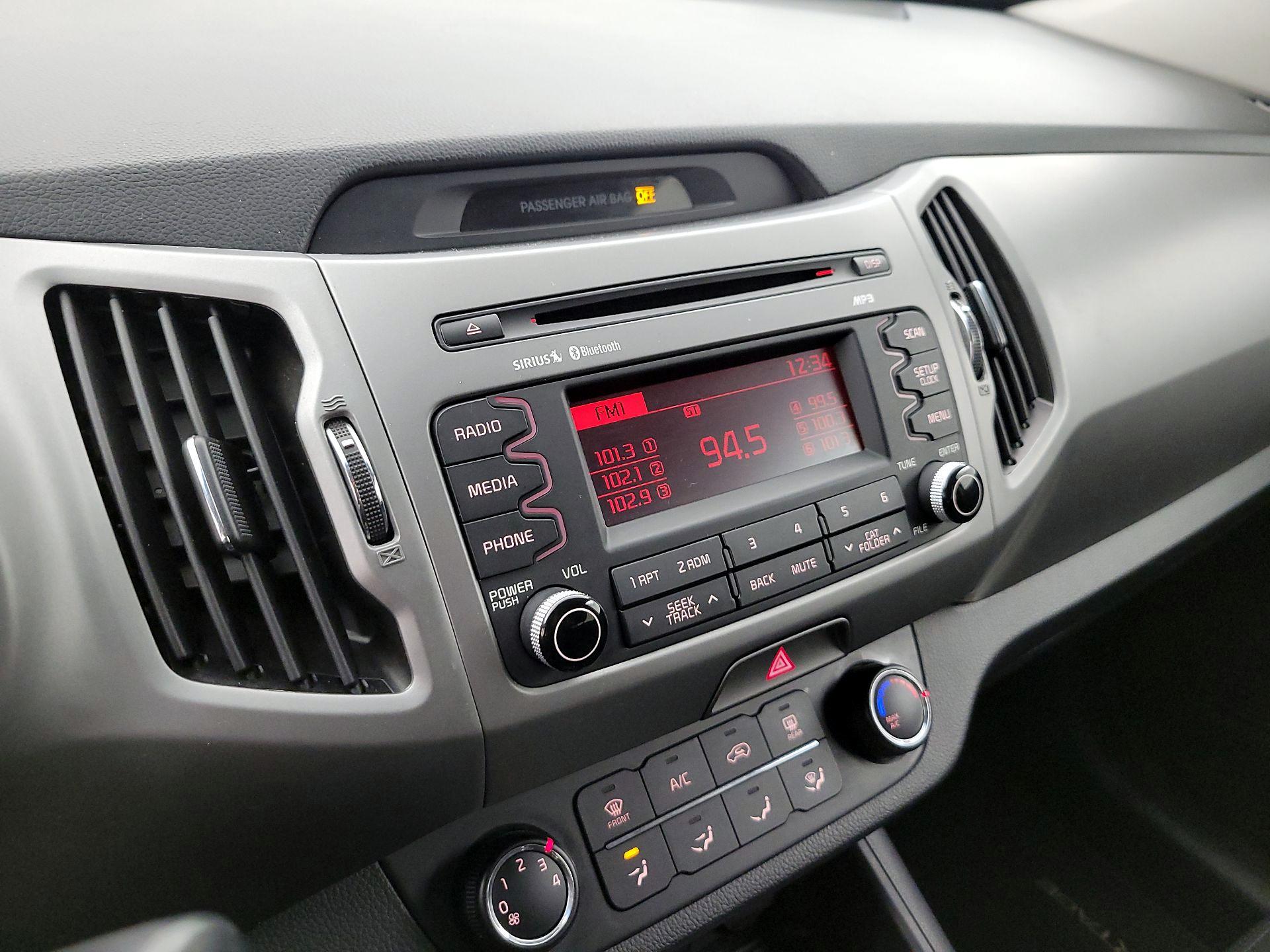 Thumbnail: 2016 Kia Sportage - 14