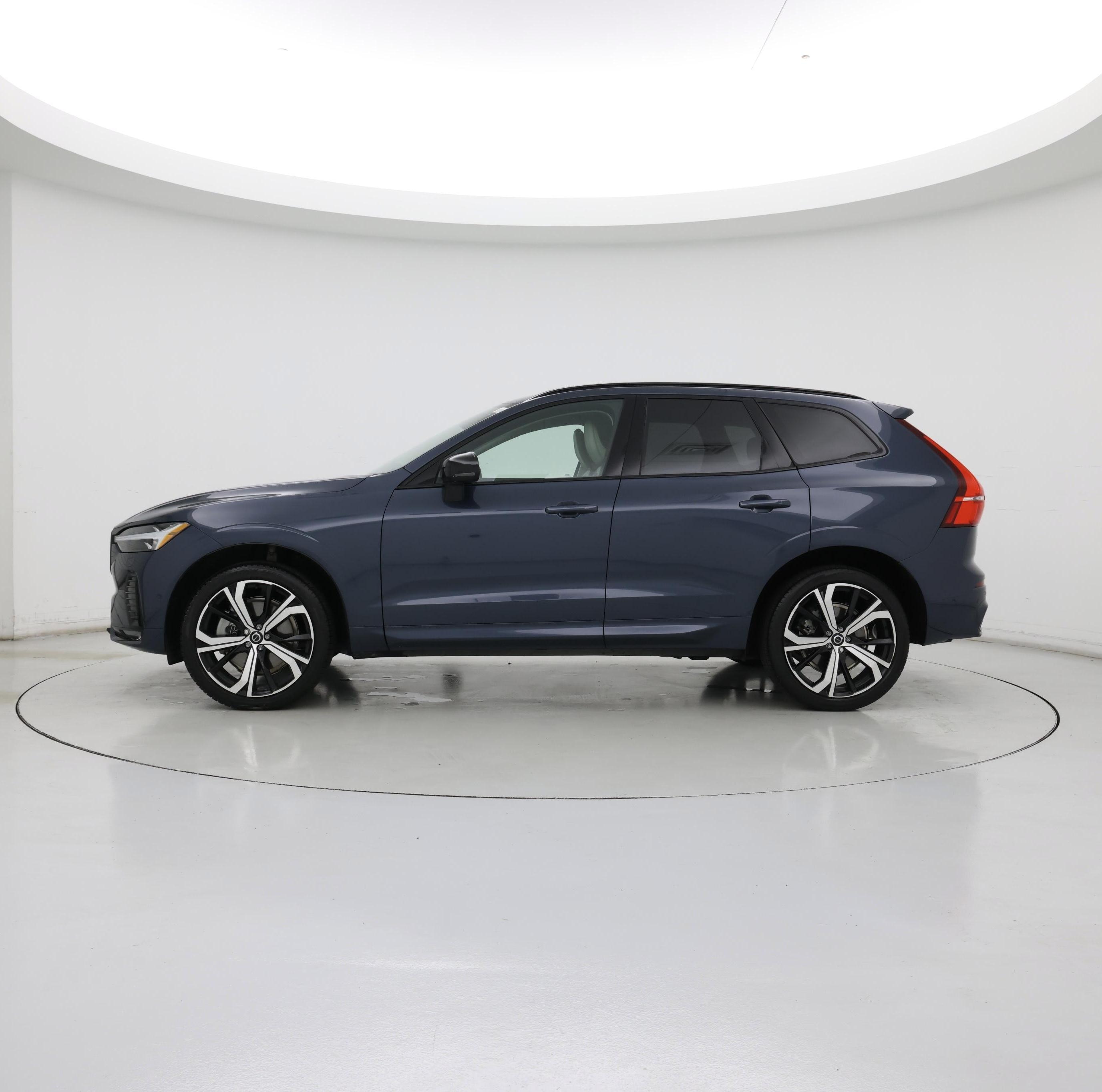 Thumbnail: 2024 Volvo XC60 - 3