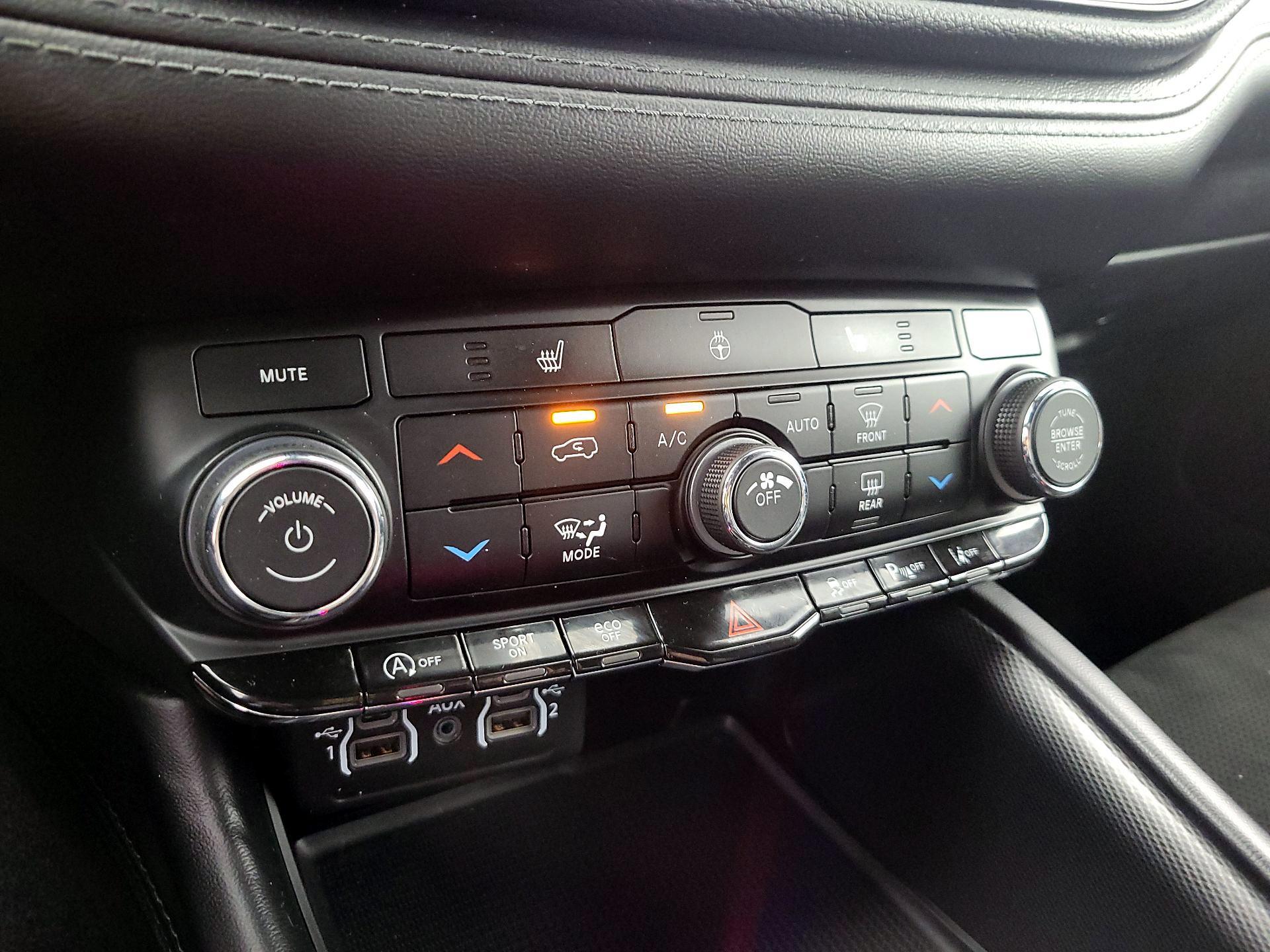 Thumbnail: 2021 Dodge Durango - 17