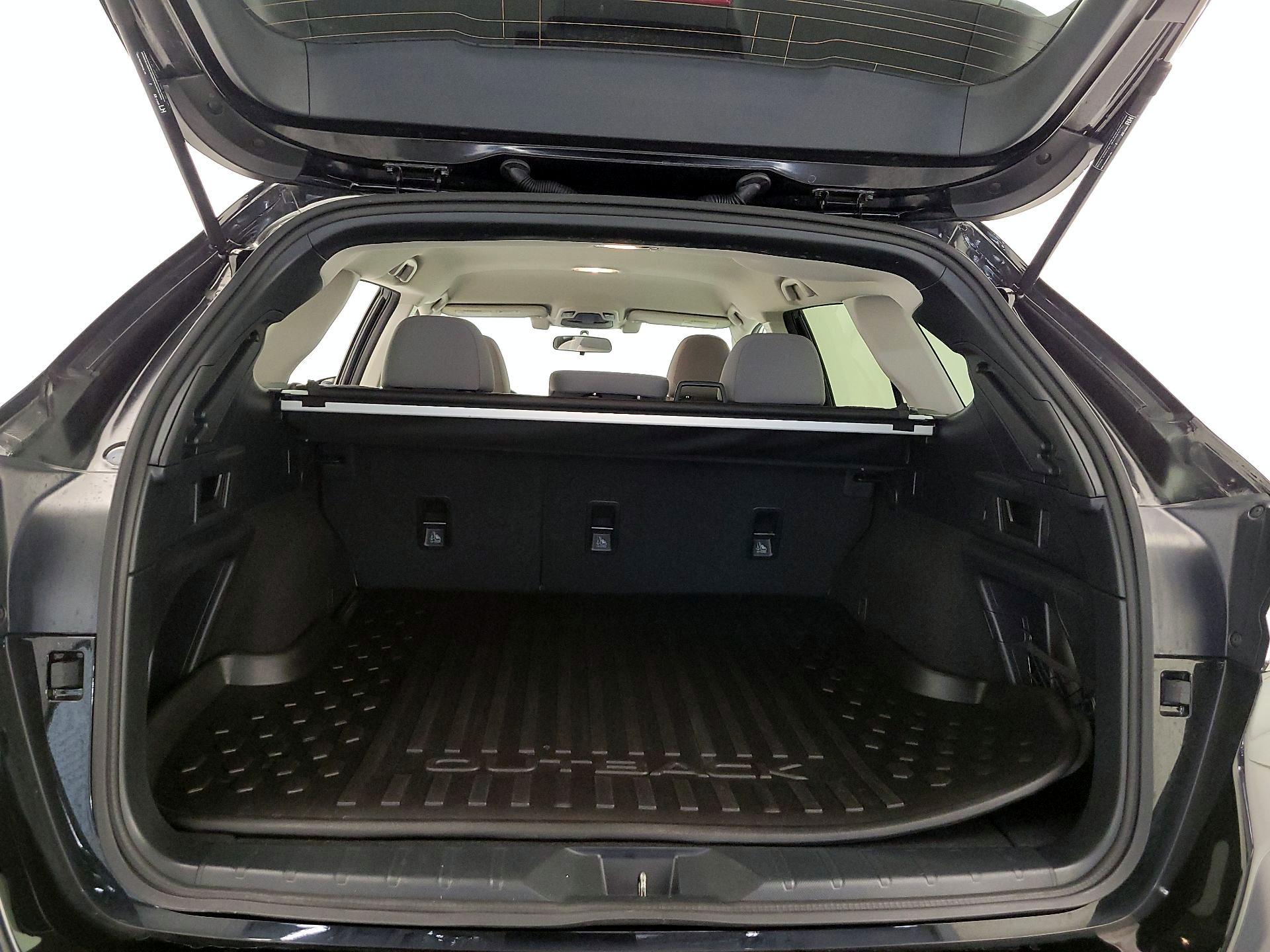 Thumbnail: 2022 Subaru Outback - 20