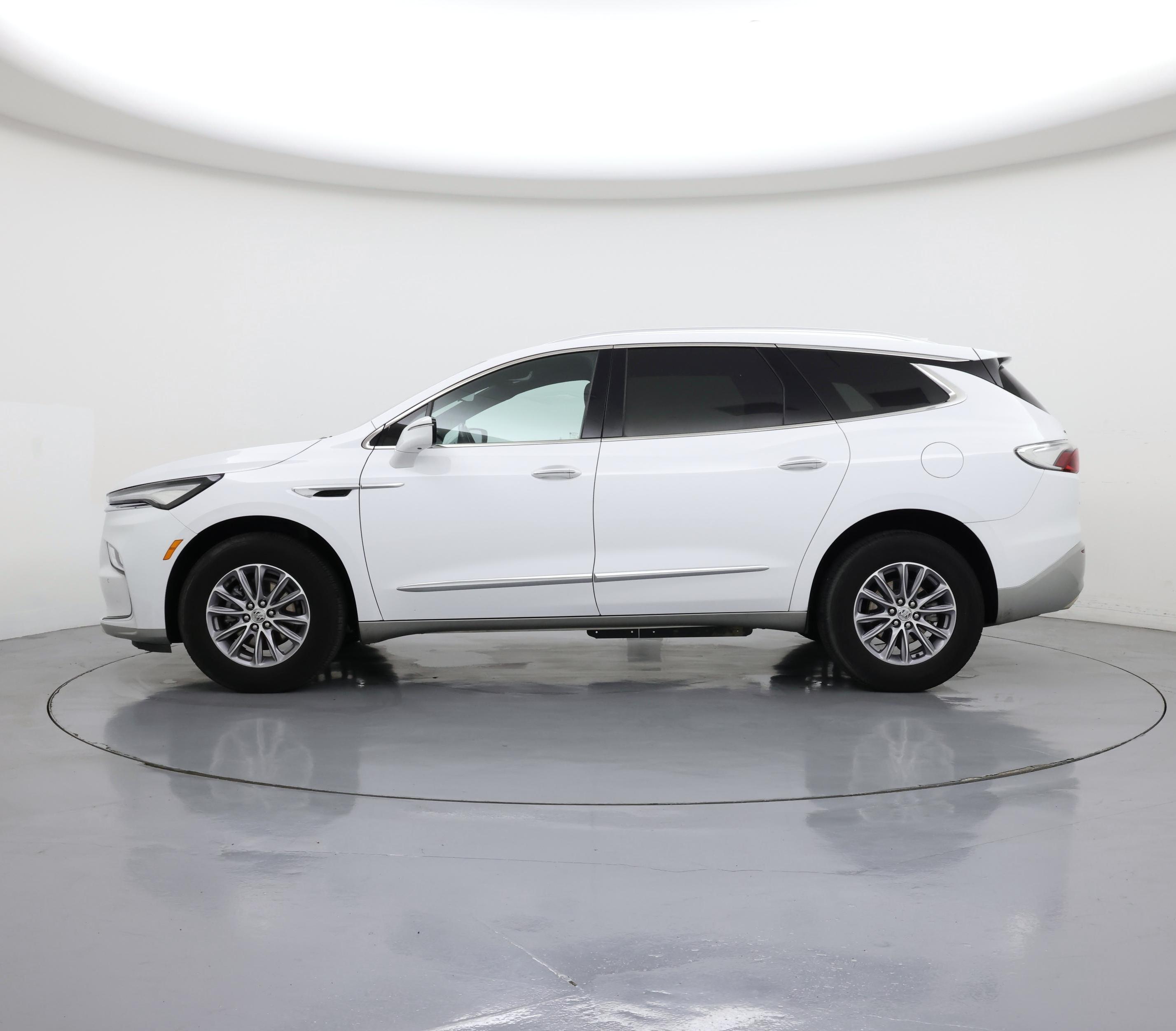 Thumbnail: 2024 Buick Enclave - 3