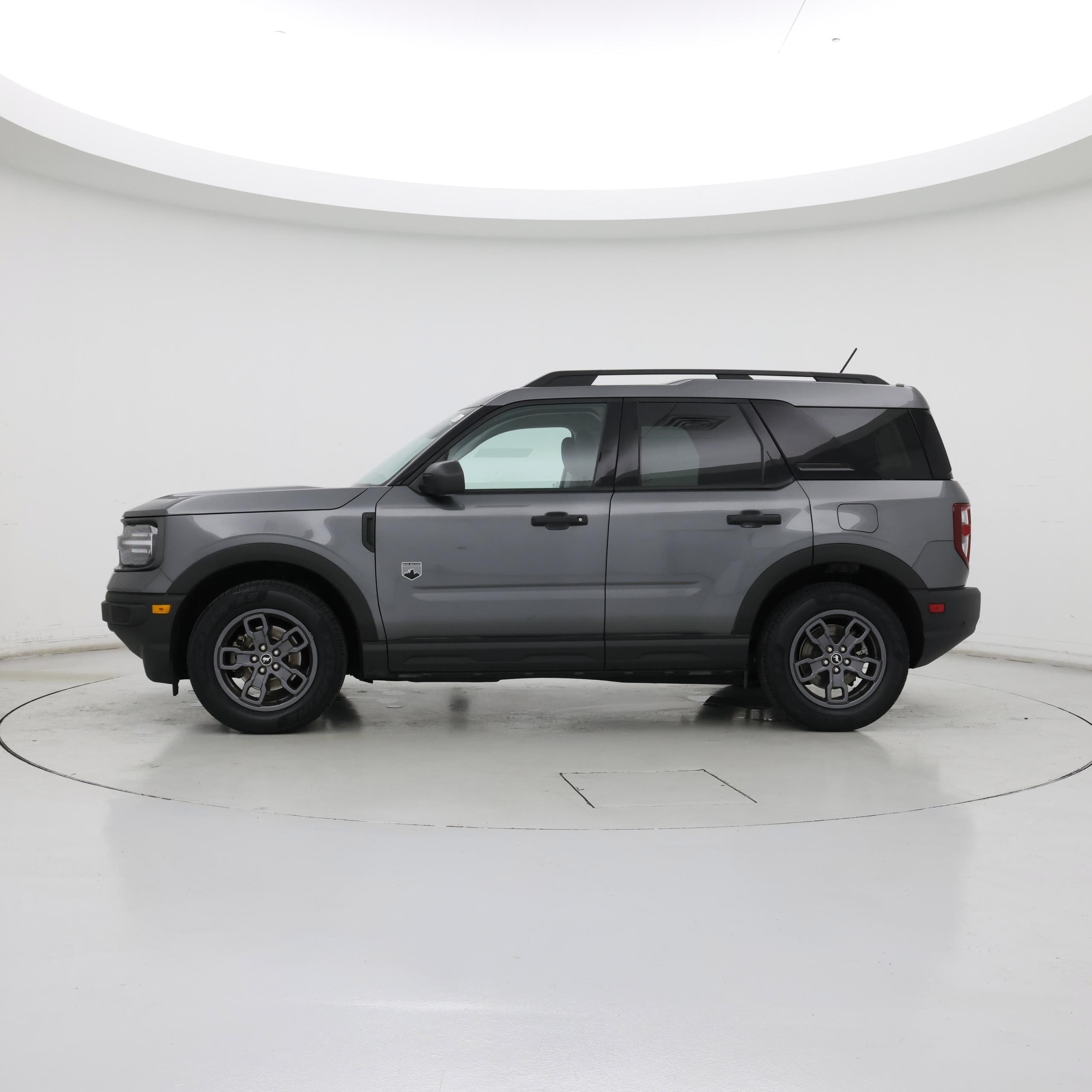 Thumbnail: 2021 Ford Bronco Sport - 3