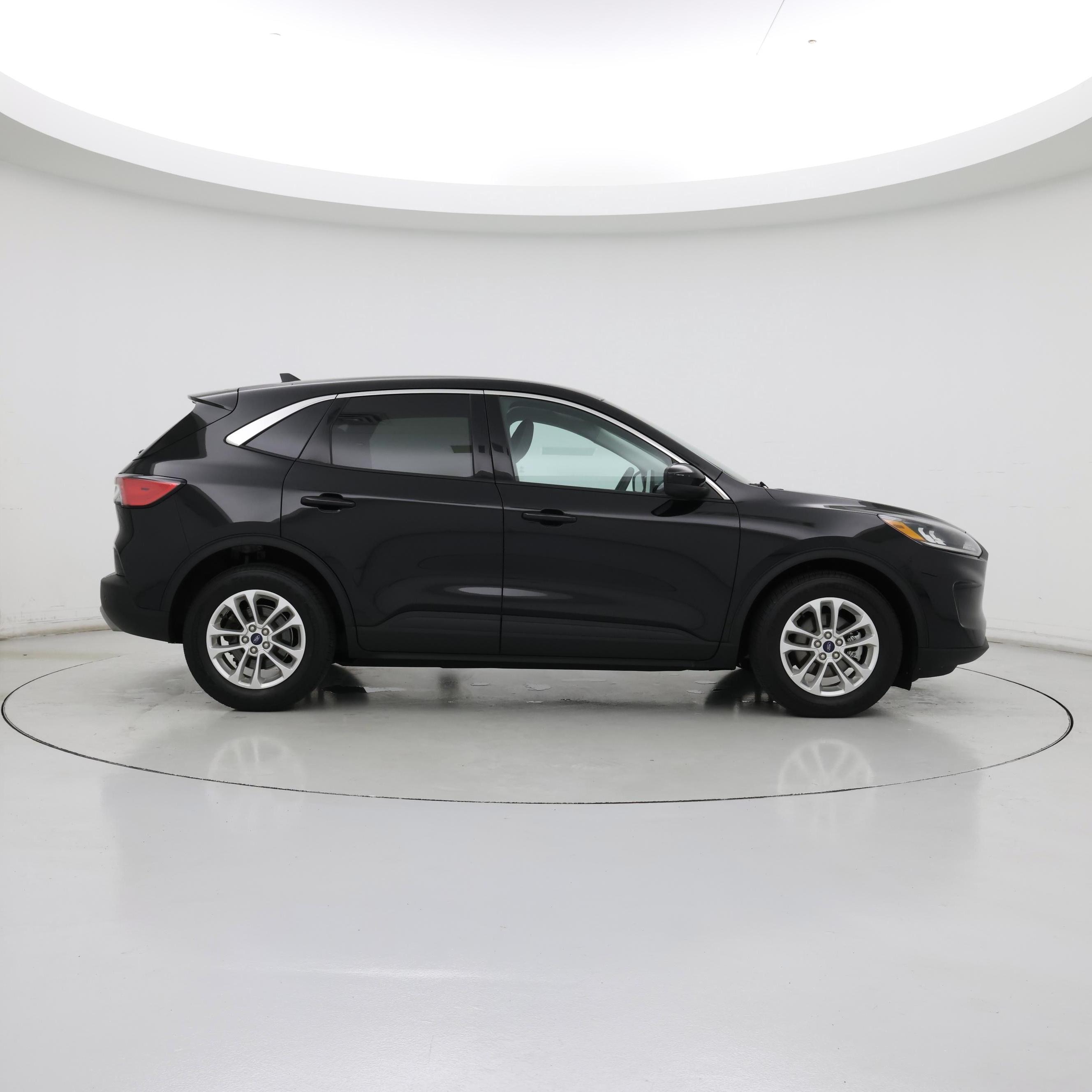 Thumbnail: 2021 Ford Escape - 7