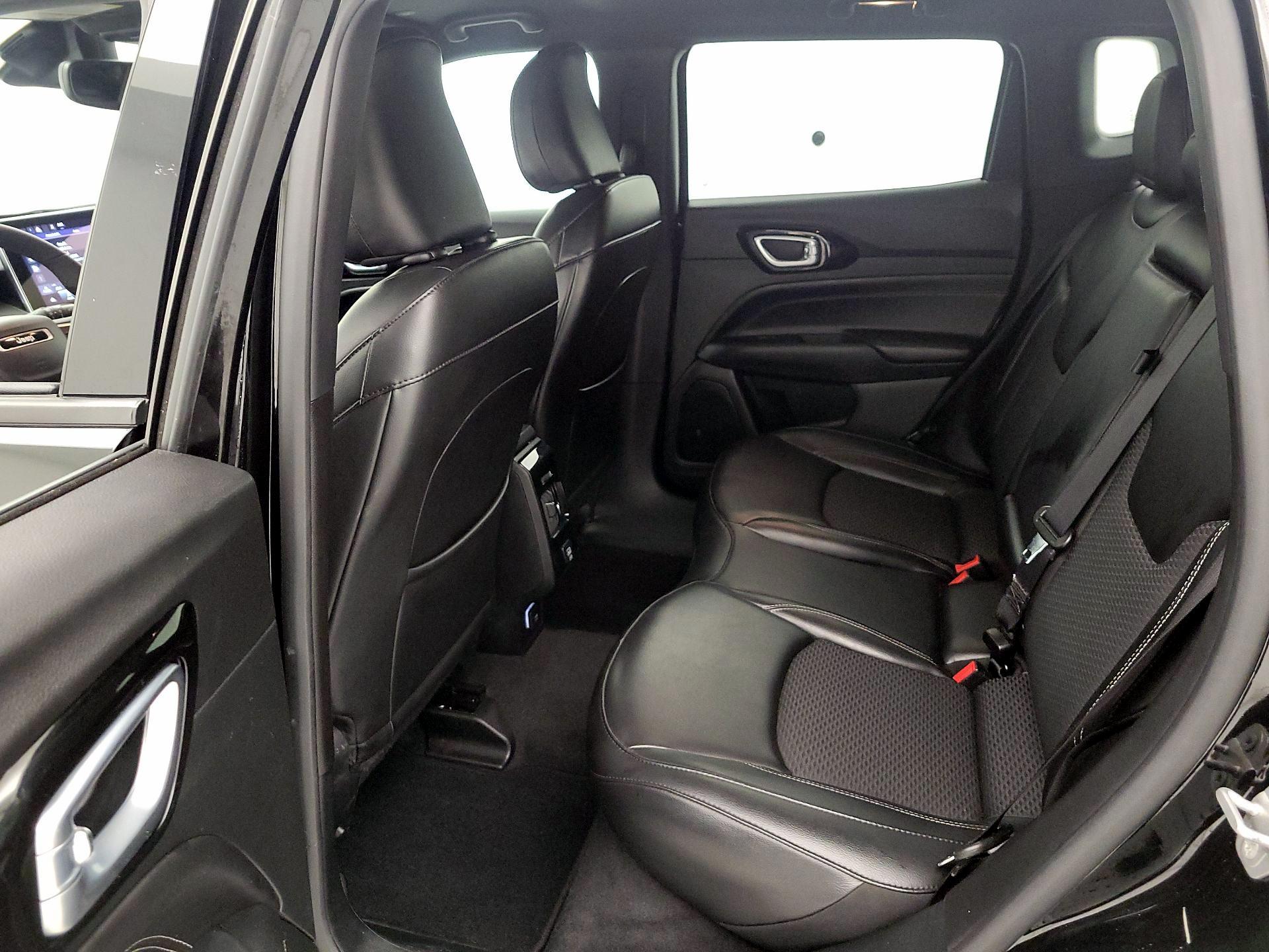 Thumbnail: 2023 Jeep Compass - 19