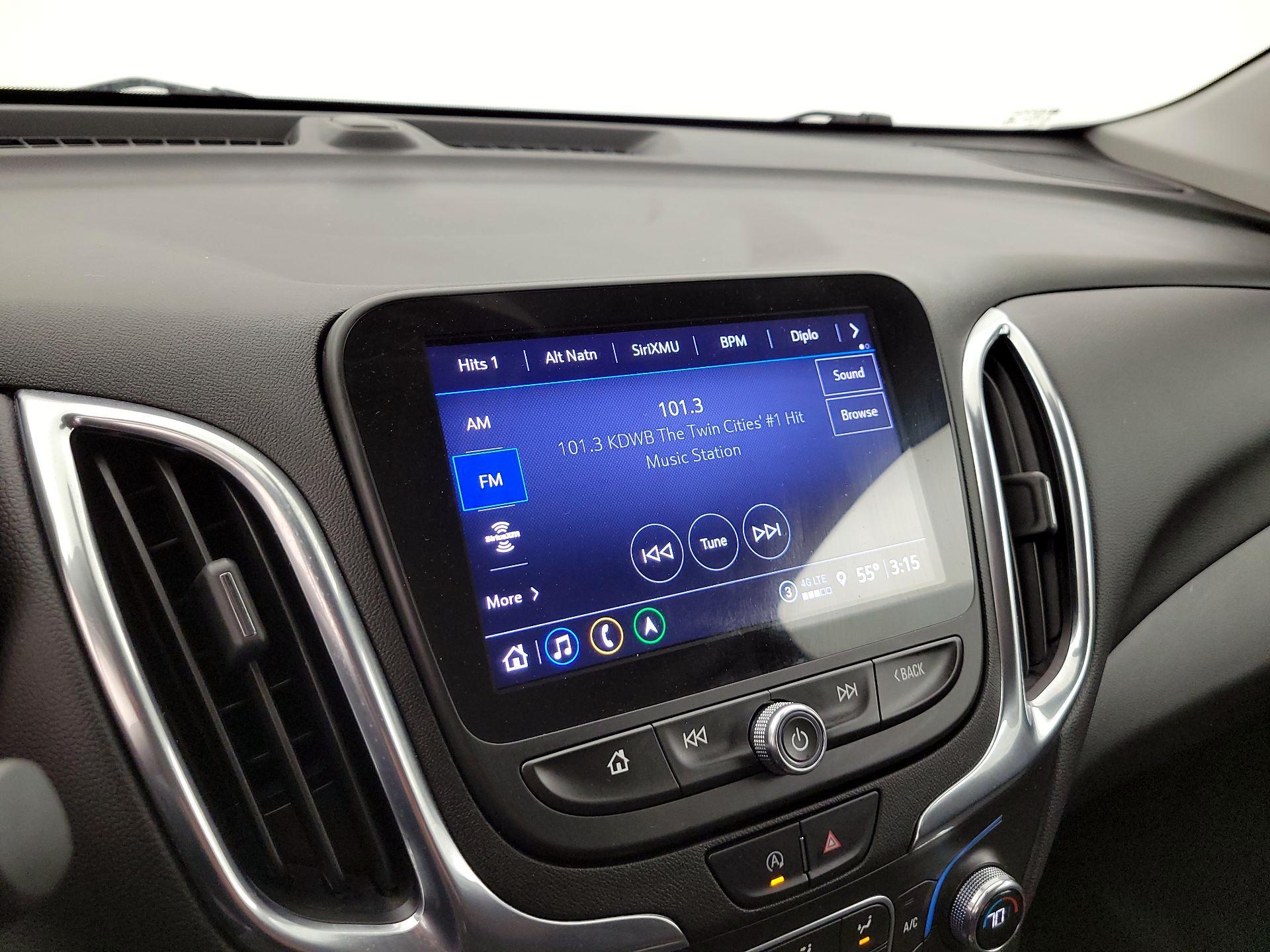 Thumbnail: 2022 Chevrolet Equinox - 16