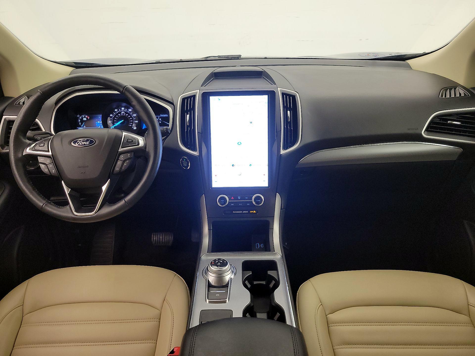 Thumbnail: 2021 Ford Edge - 9