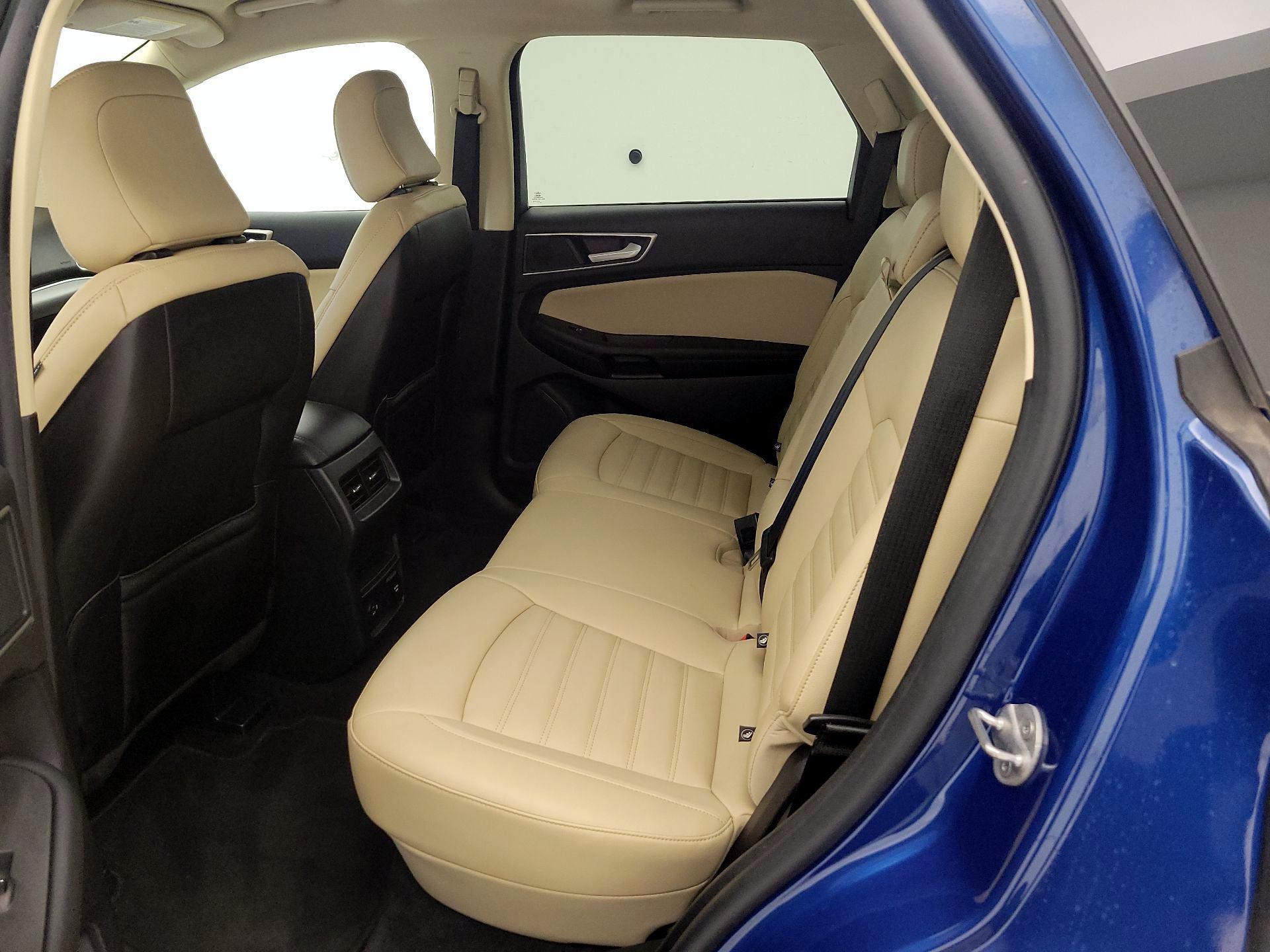 Thumbnail: 2021 Ford Edge - 20