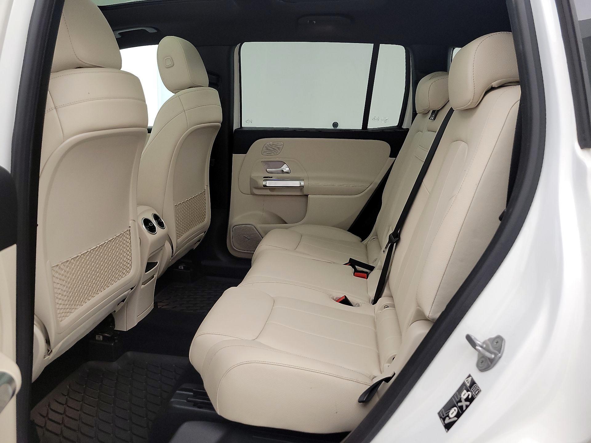 Thumbnail: 2021 Mercedes-Benz GLB - 20