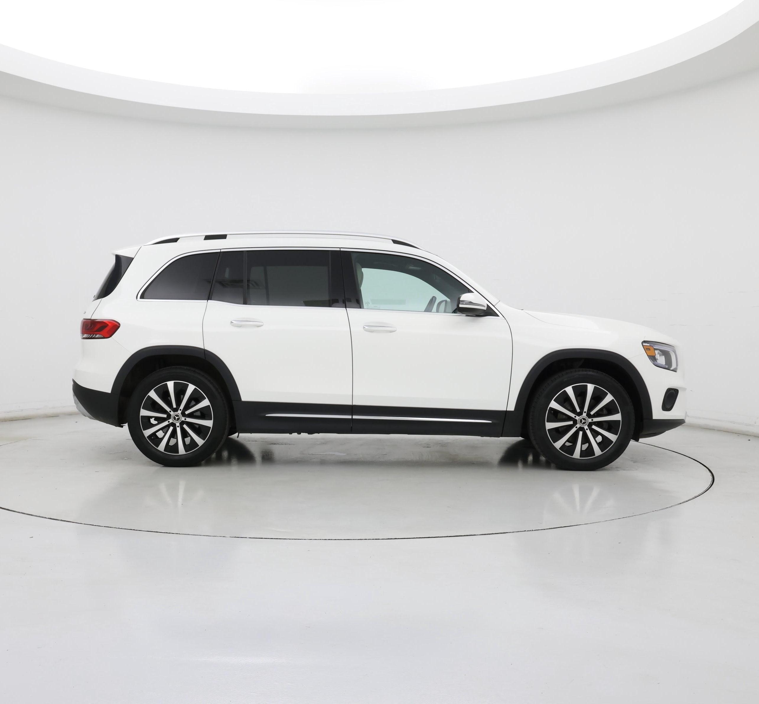 Thumbnail: 2021 Mercedes-Benz GLB - 7