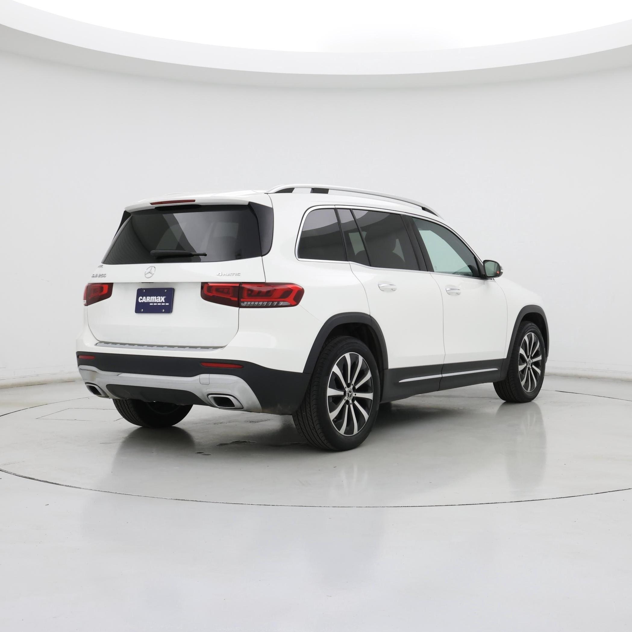 Thumbnail: 2021 Mercedes-Benz GLB - 8