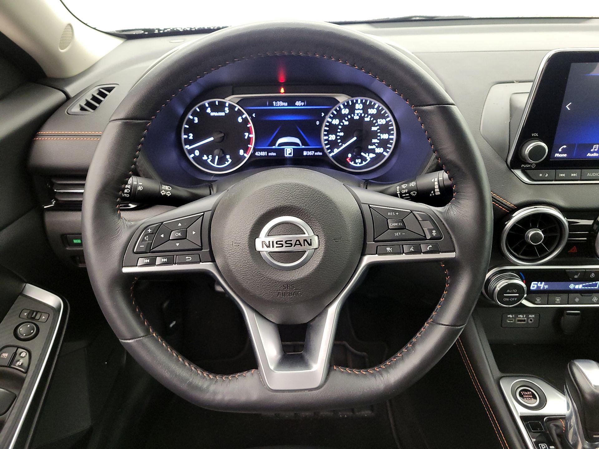 Thumbnail: 2020 Nissan Sentra - 10