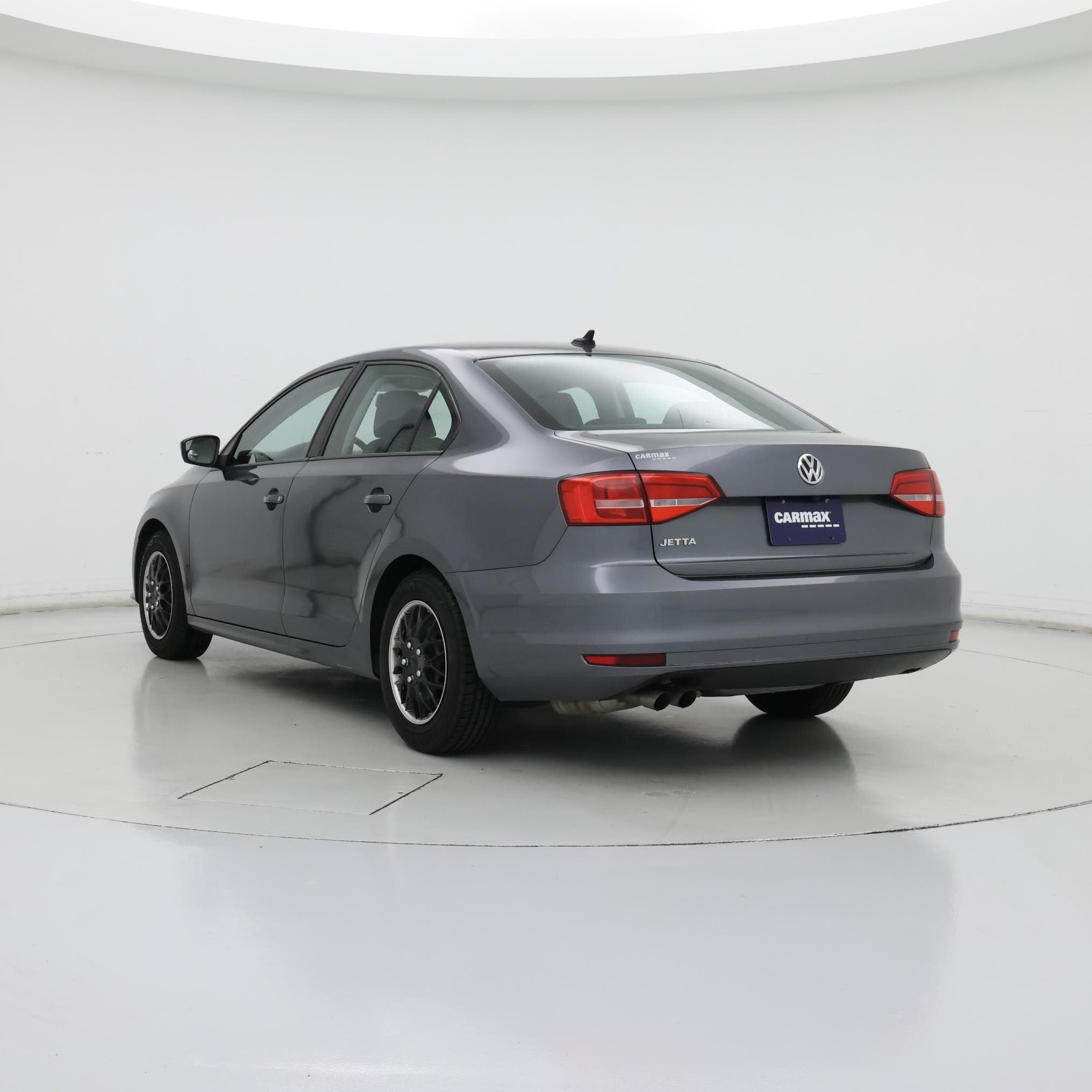 Thumbnail: 2015 Volkswagen Jetta - 2