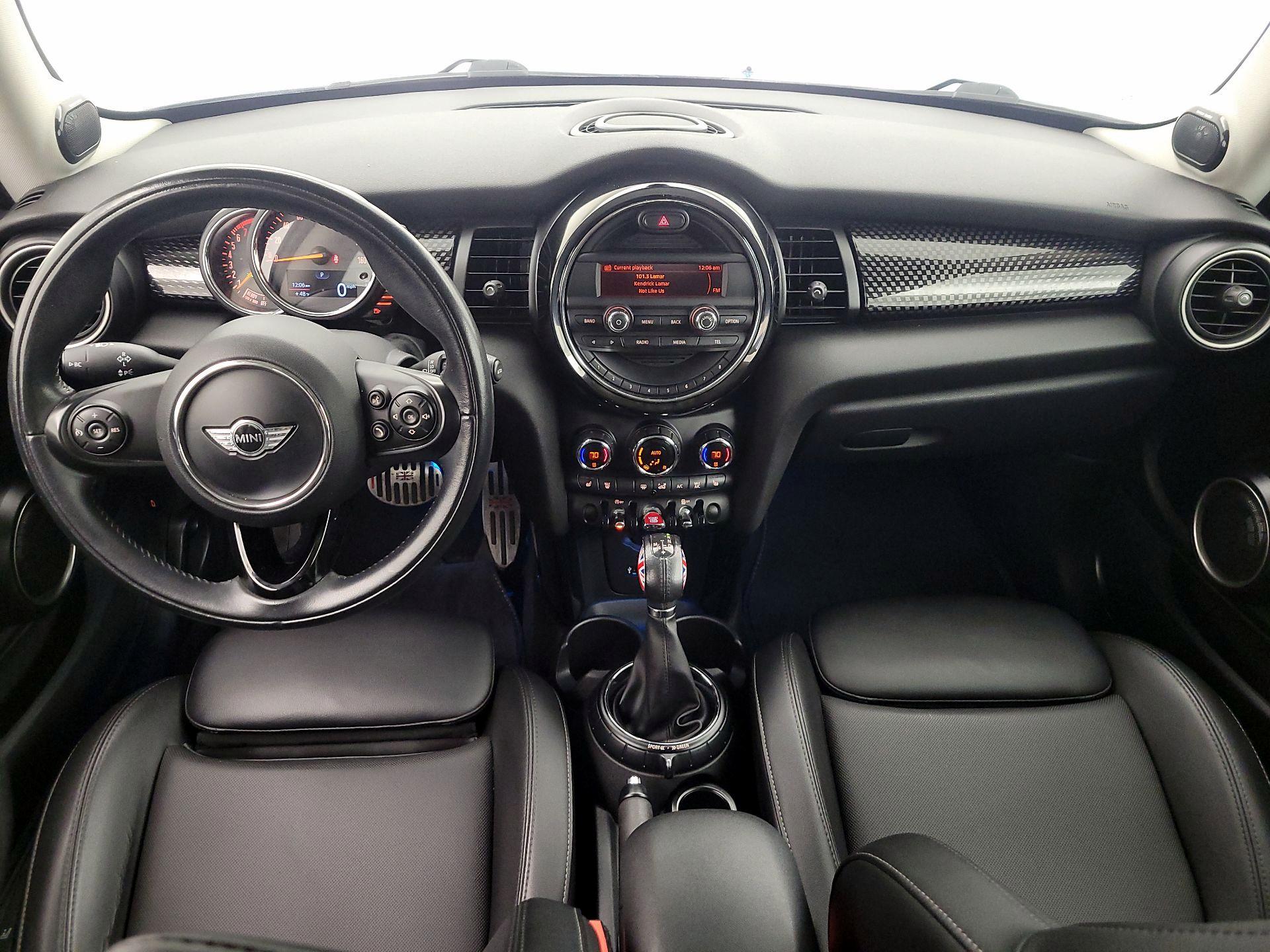 Thumbnail: 2015 MINI Cooper Hardtop - 9