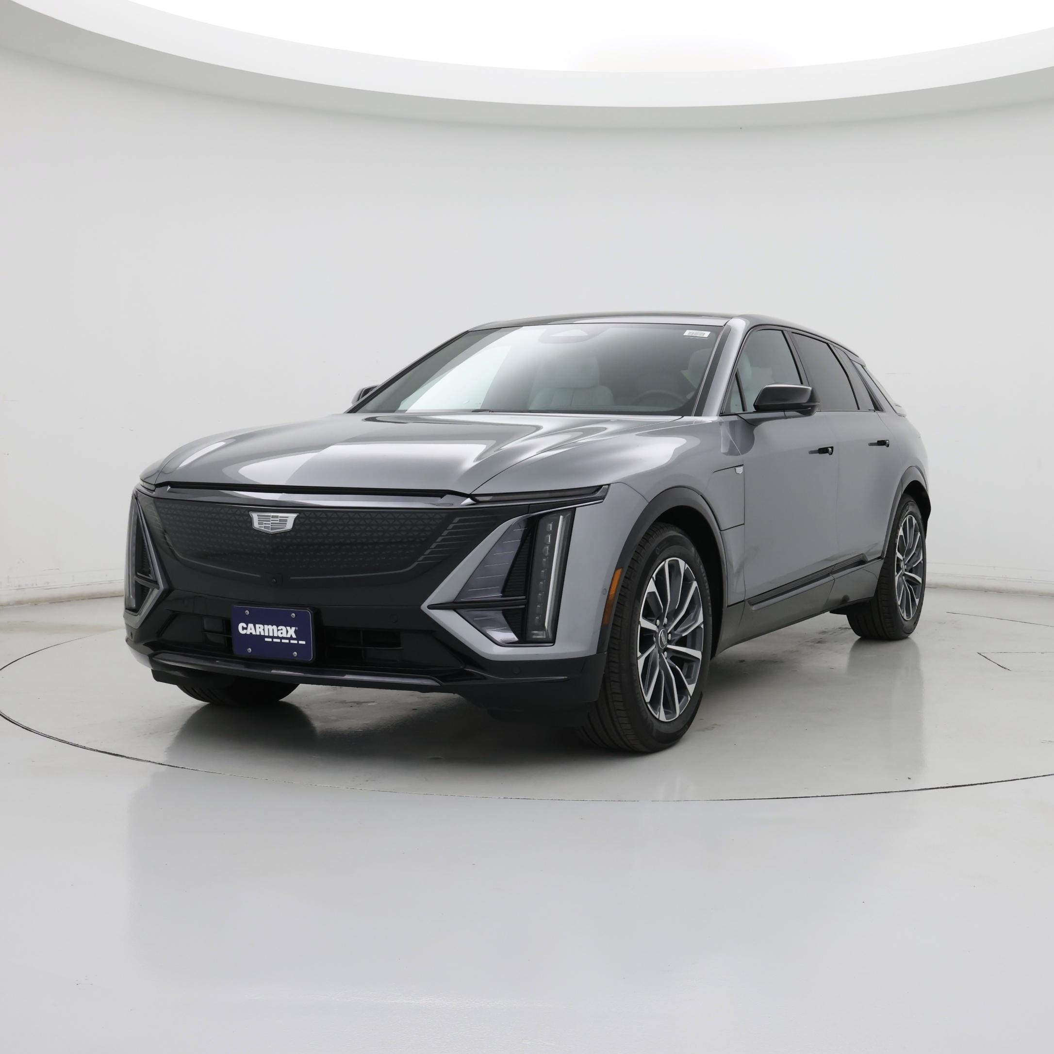 Thumbnail: 2024 Cadillac Lyriq - 4