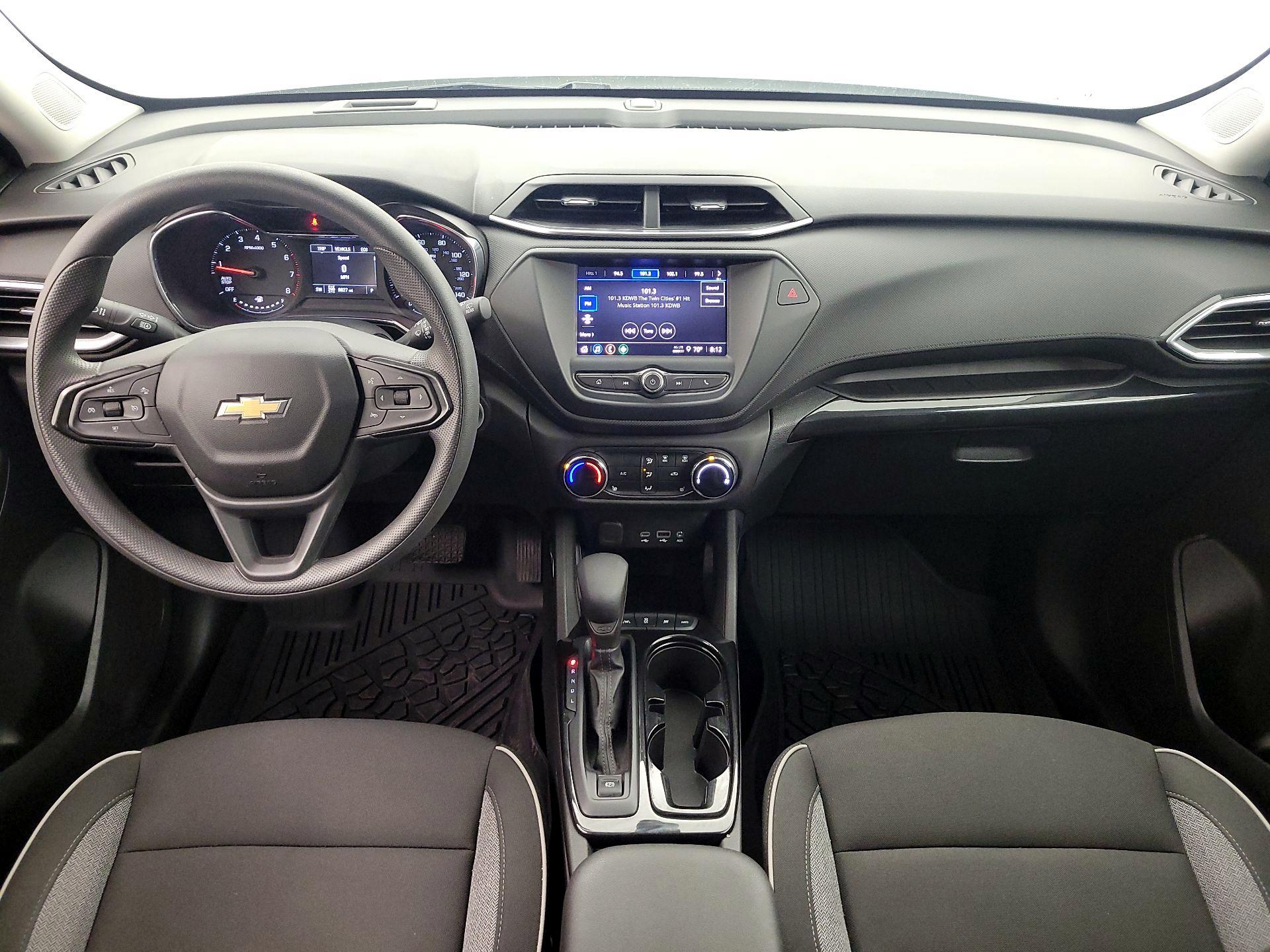 Thumbnail: 2023 Chevrolet TrailBlazer - 9
