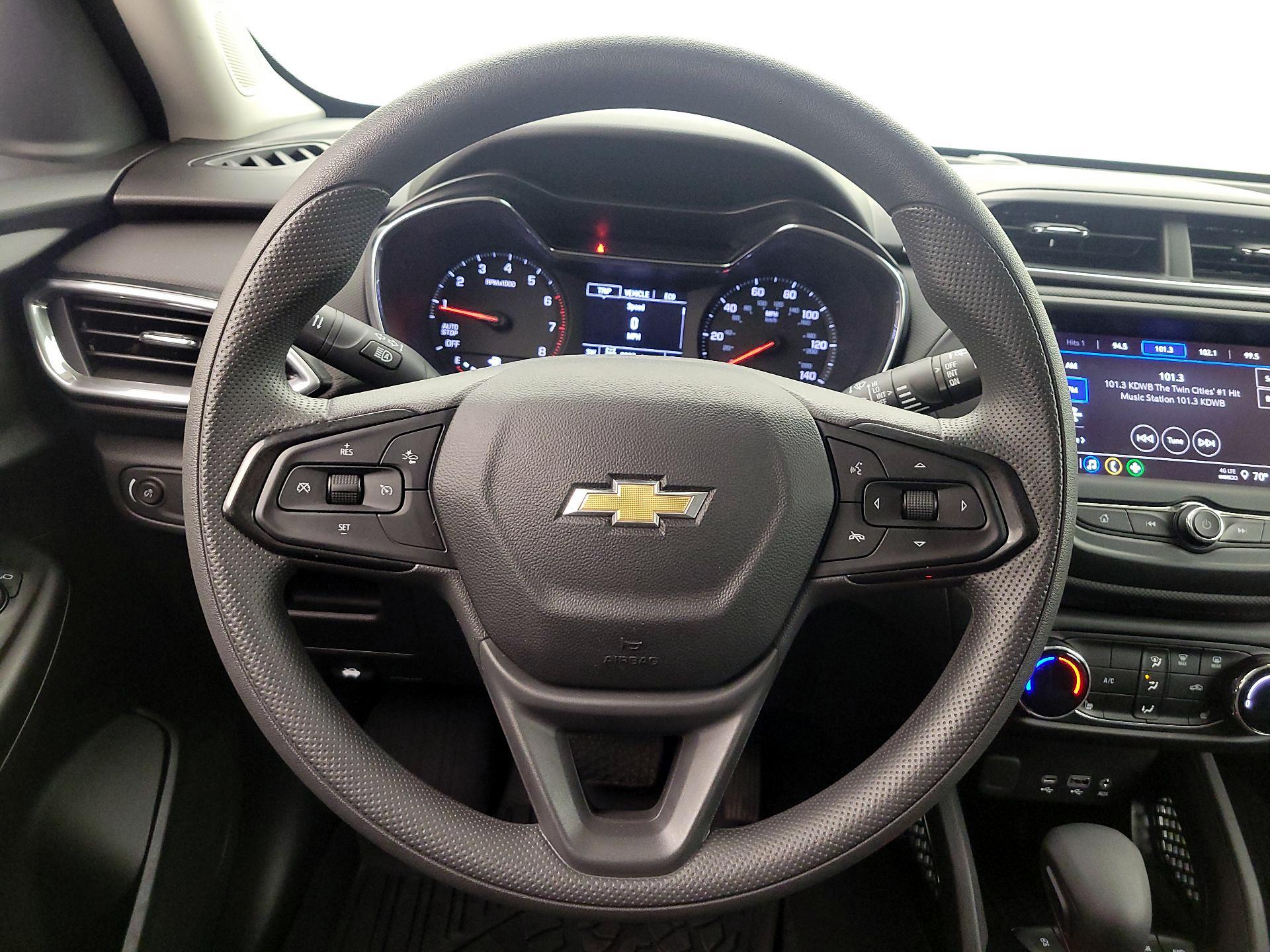 Thumbnail: 2023 Chevrolet TrailBlazer - 10