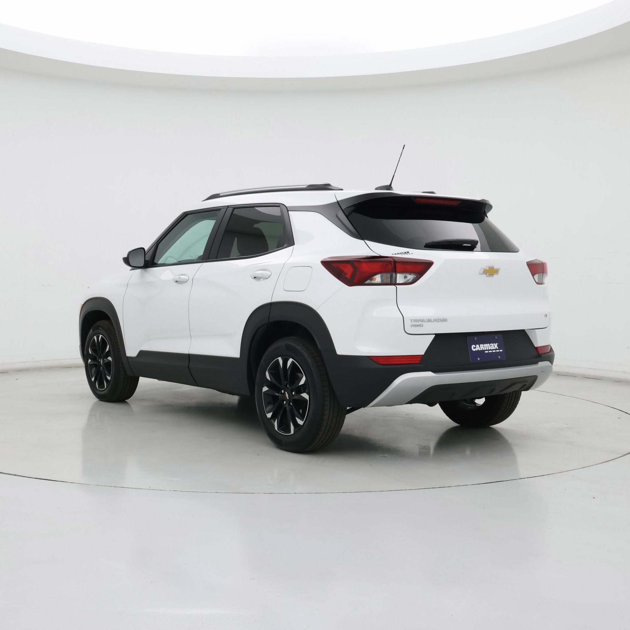 Thumbnail: 2023 Chevrolet TrailBlazer - 2