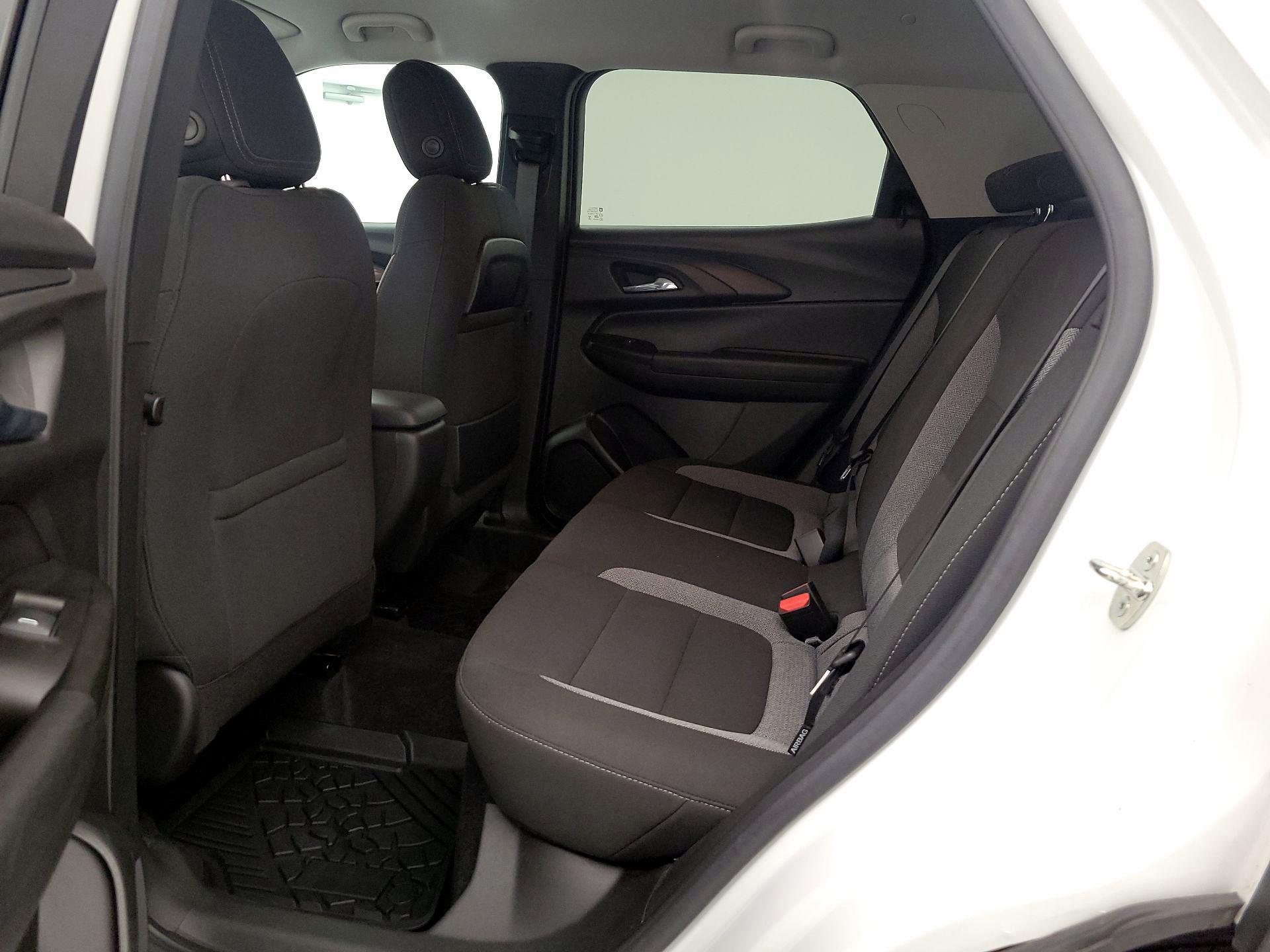 Thumbnail: 2023 Chevrolet TrailBlazer - 20