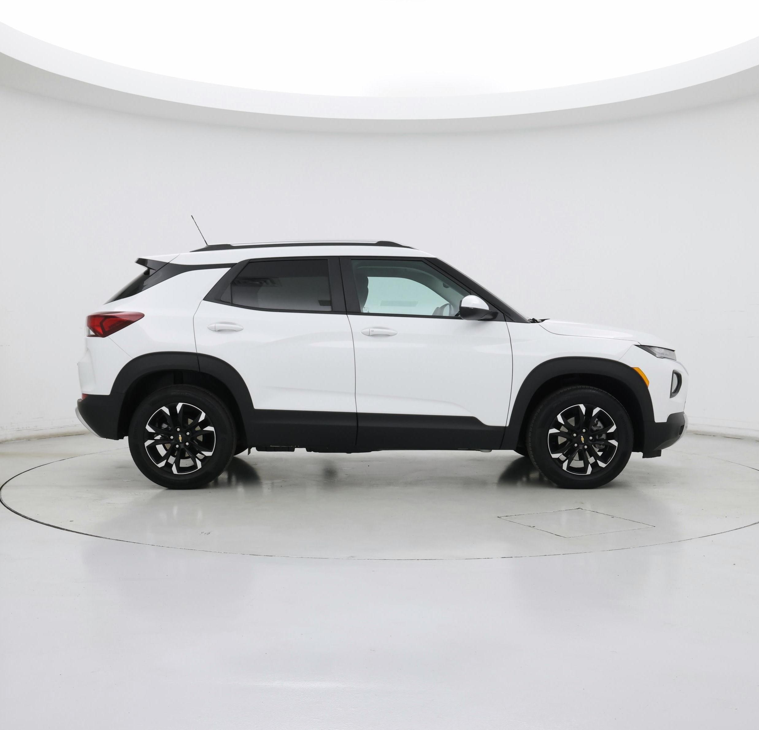 Thumbnail: 2023 Chevrolet TrailBlazer - 7
