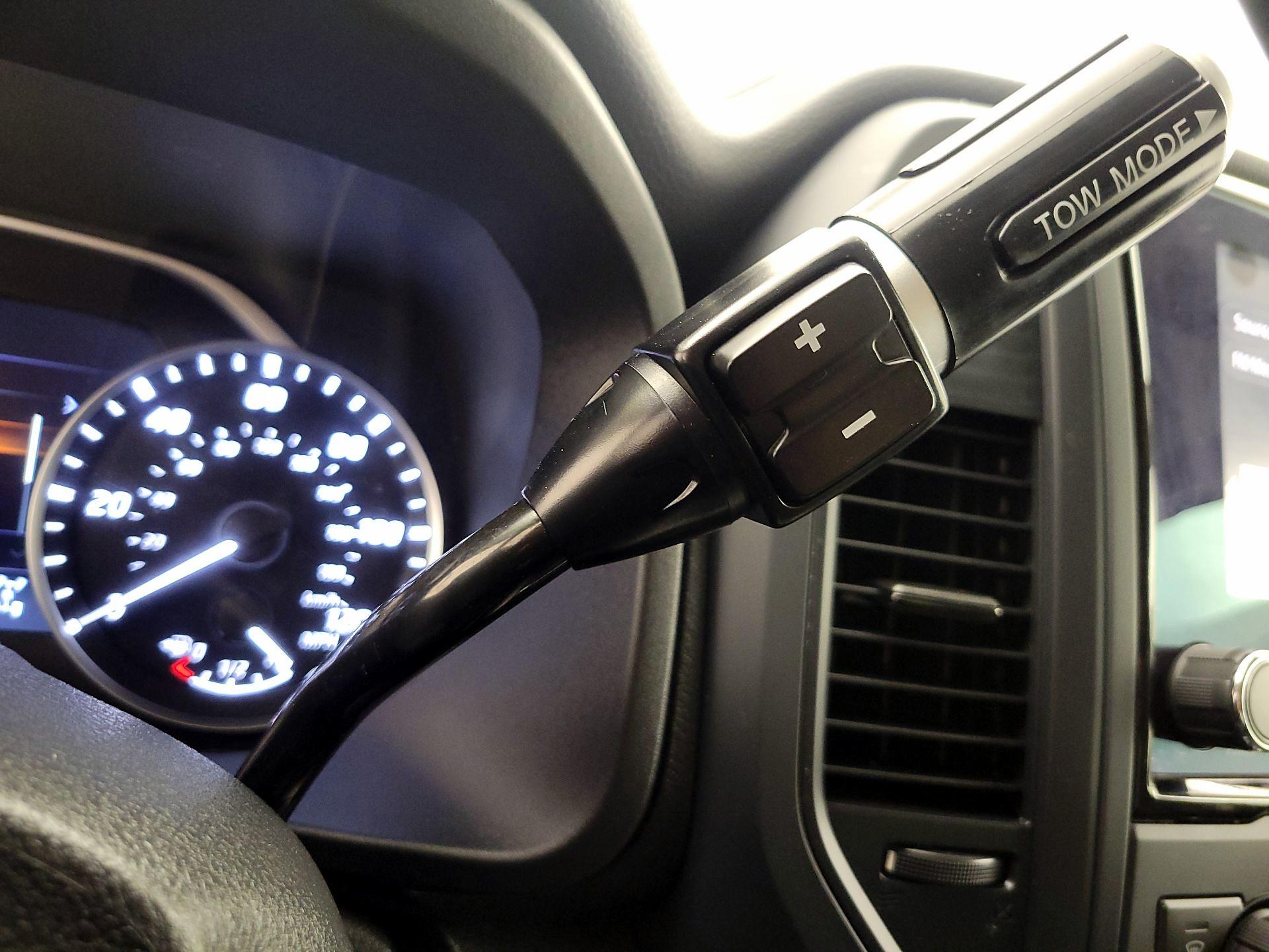 Thumbnail: 2024 Nissan Titan - 17