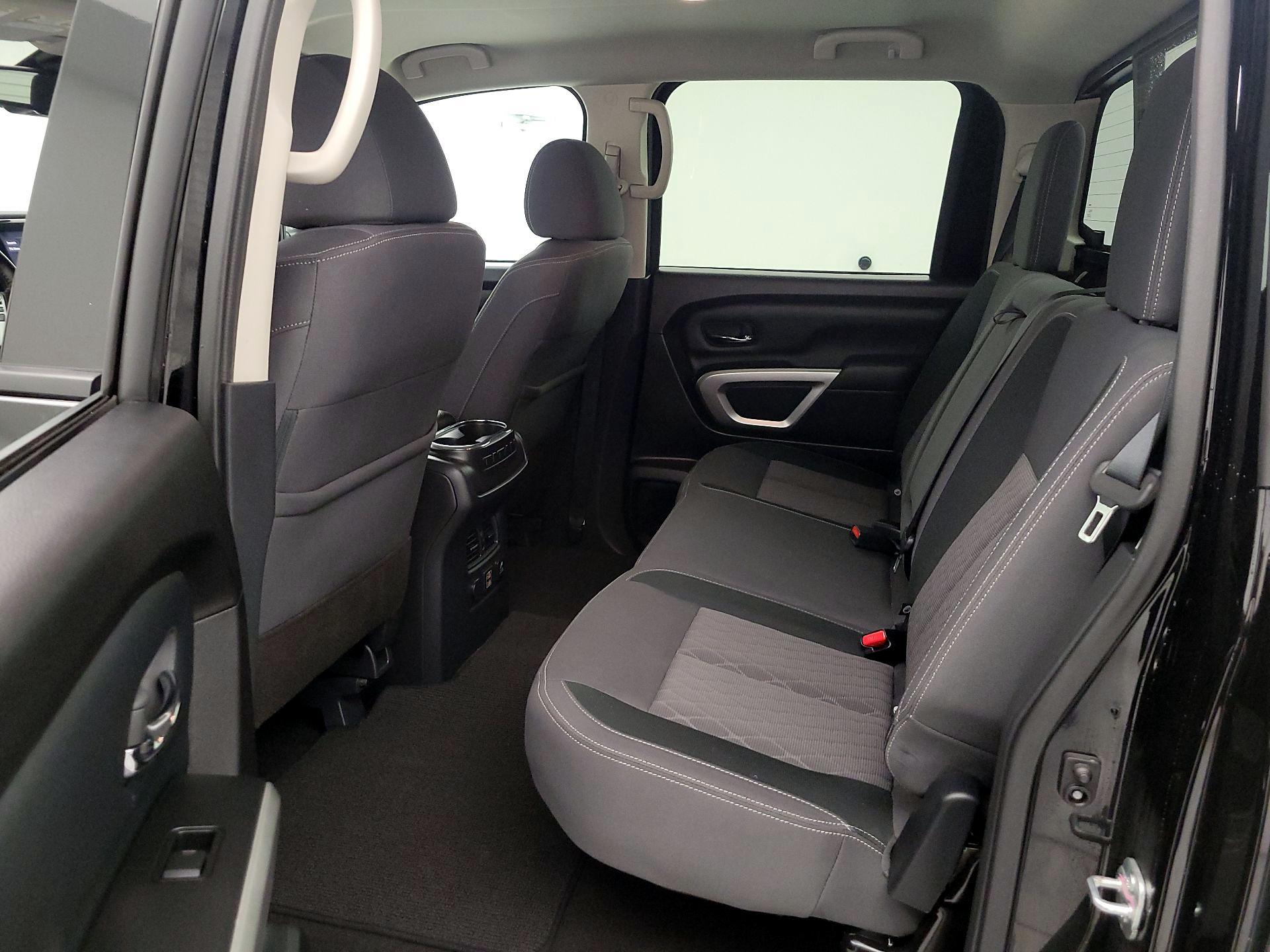 Thumbnail: 2024 Nissan Titan - 19
