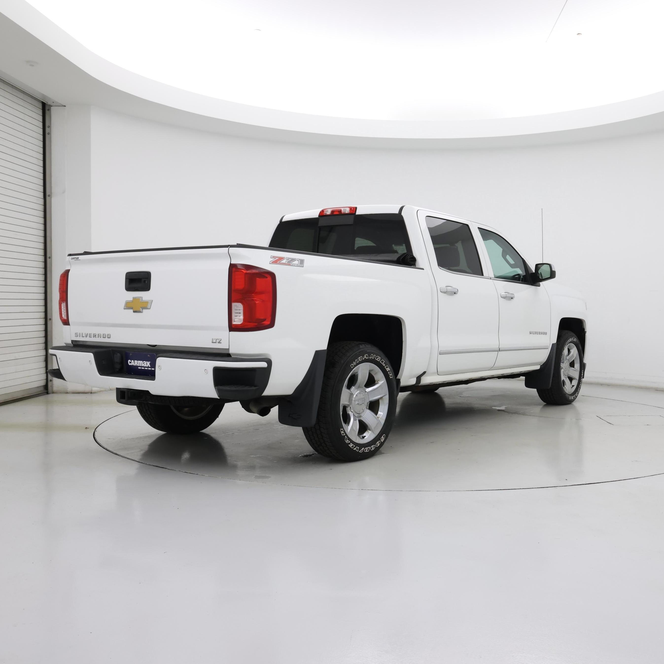 Thumbnail: 2016 Chevrolet Silverado 1500 - 8