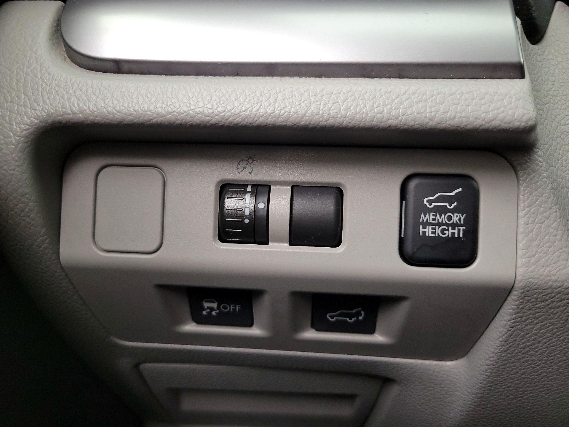 Thumbnail: 2015 Subaru Forester - 13