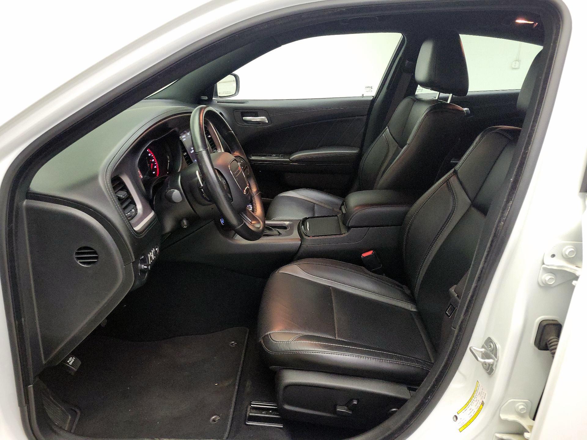 Thumbnail: 2022 Dodge Charger - 11