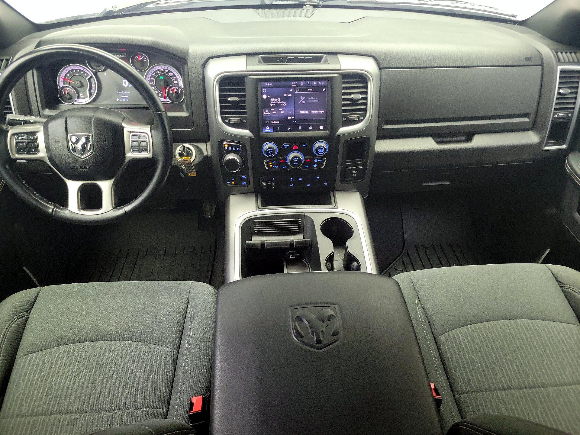 Thumbnail: 2022 RAM 1500 Classic - 9