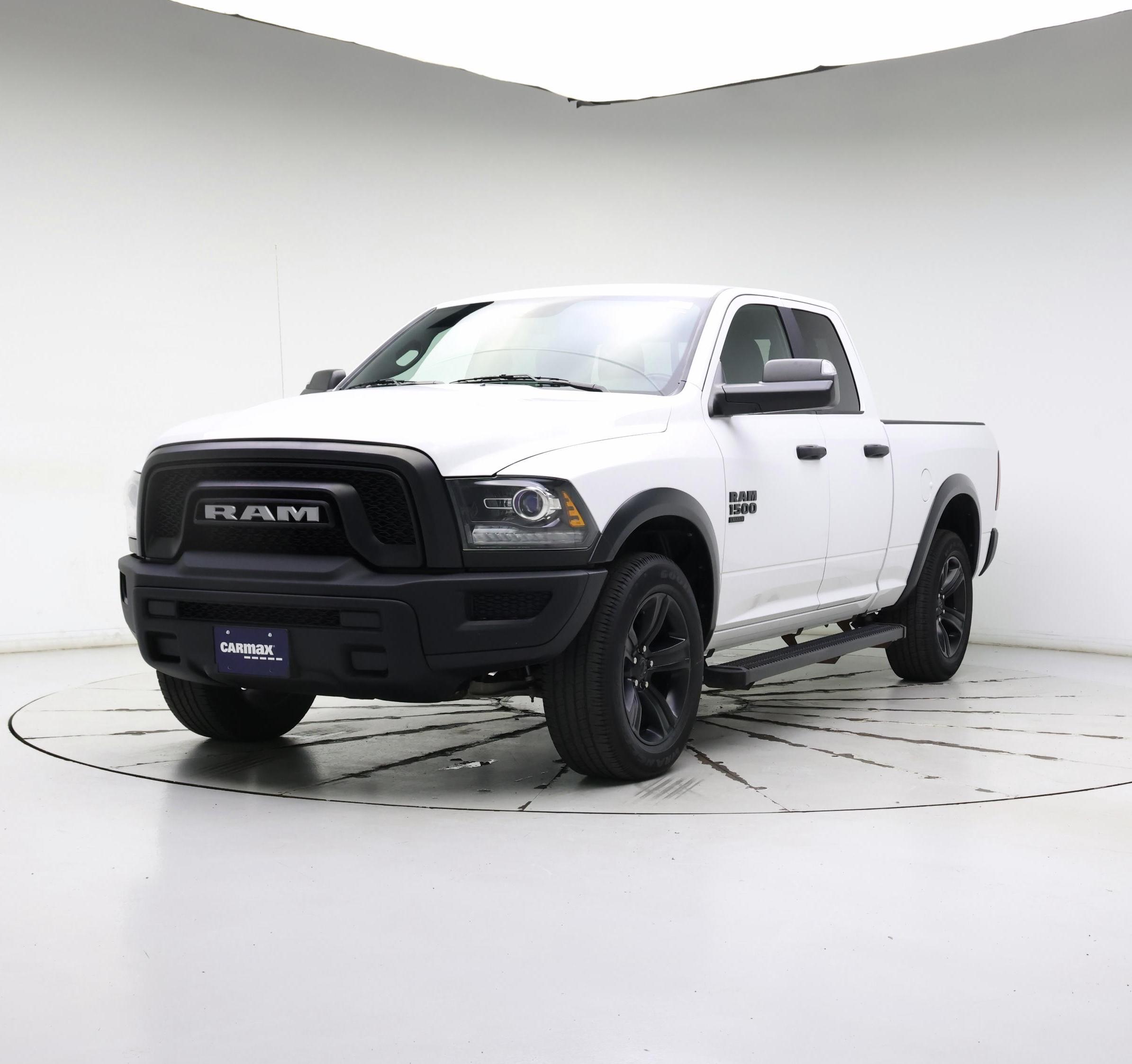 Thumbnail: 2022 RAM 1500 Classic - 4