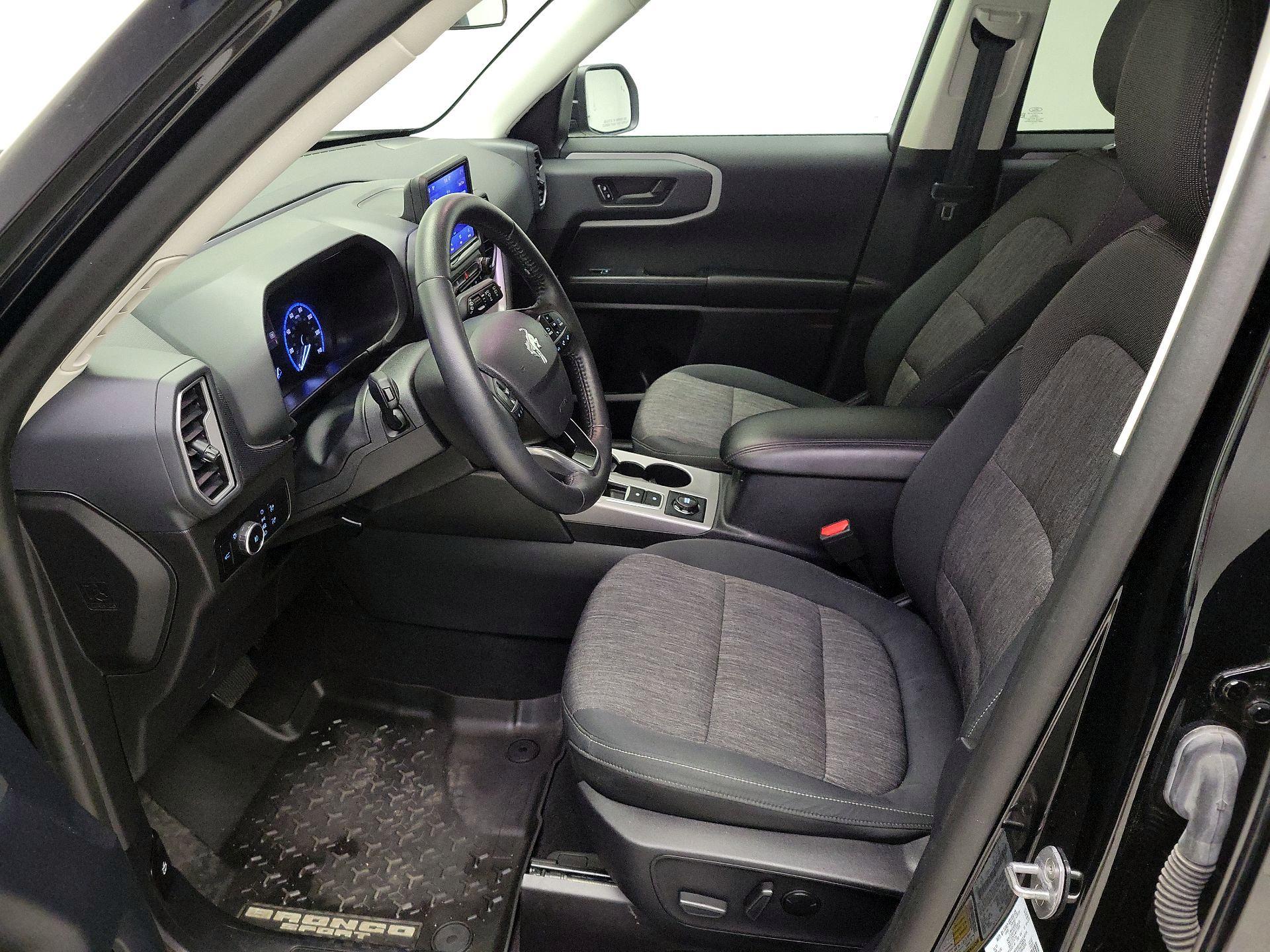 Thumbnail: 2023 Ford Bronco Sport - 11