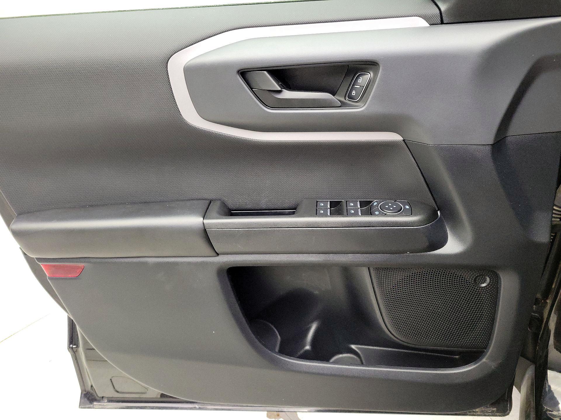 Thumbnail: 2023 Ford Bronco Sport - 12