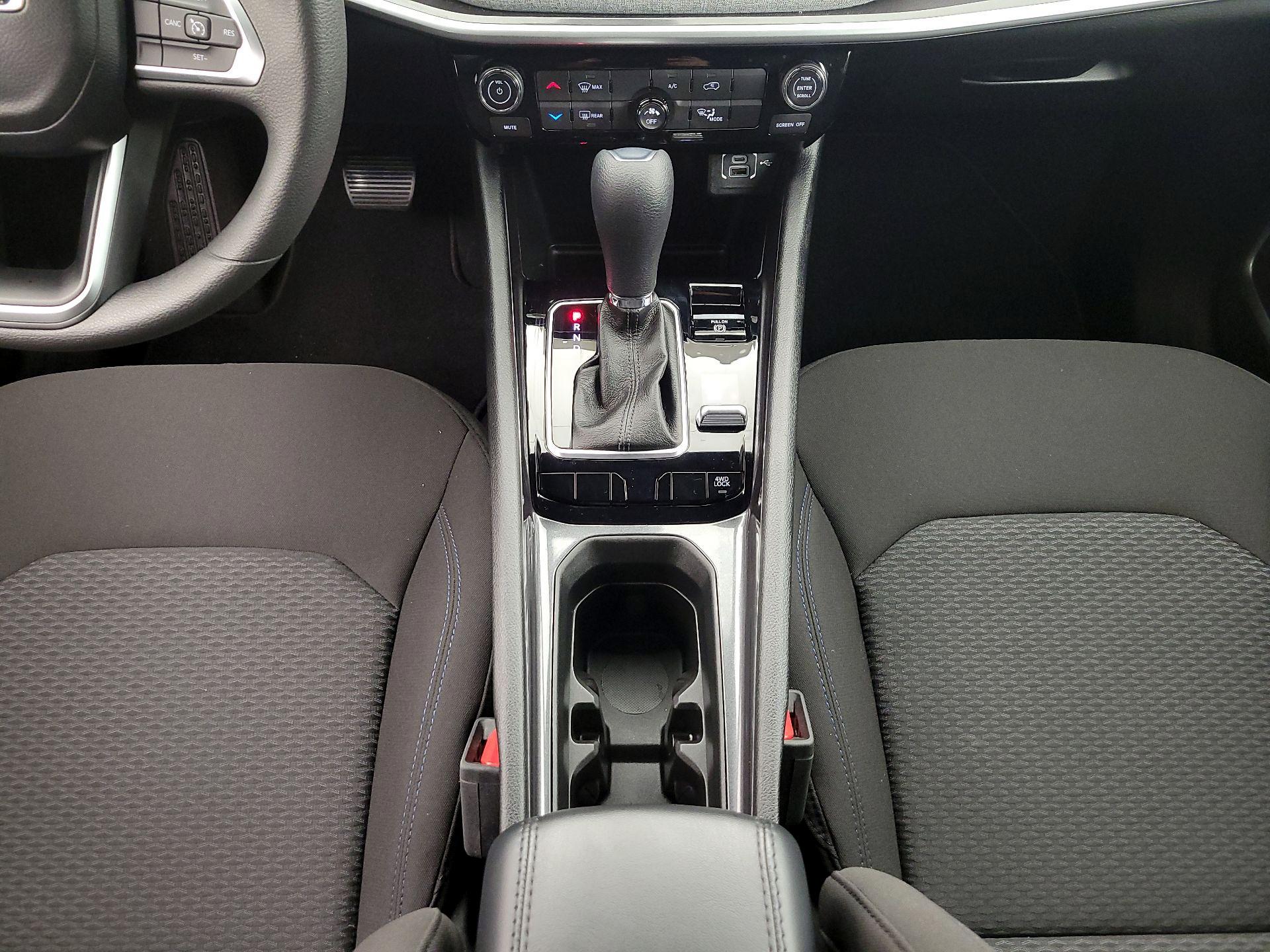 Thumbnail: 2023 Jeep Compass - 17