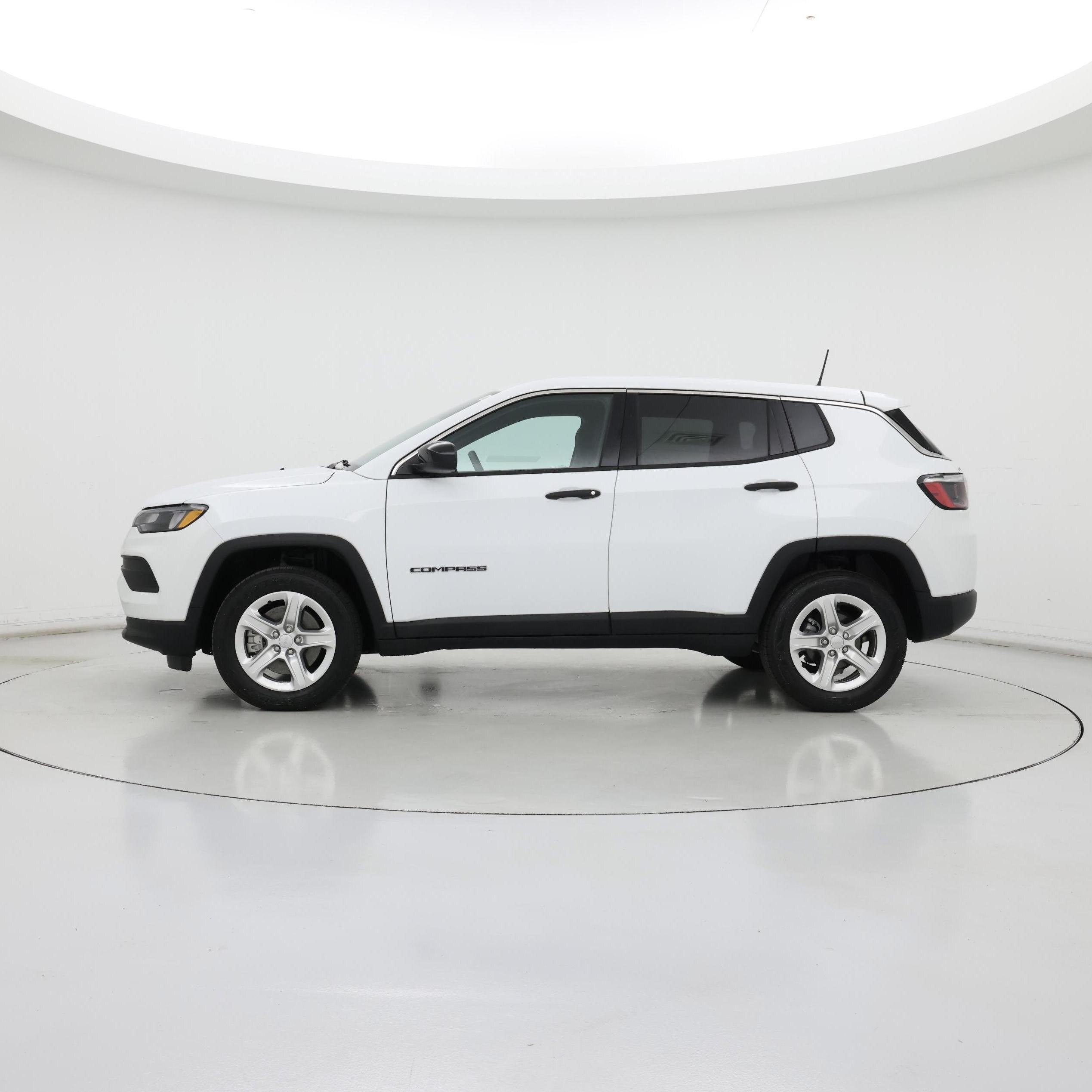 Thumbnail: 2023 Jeep Compass - 3