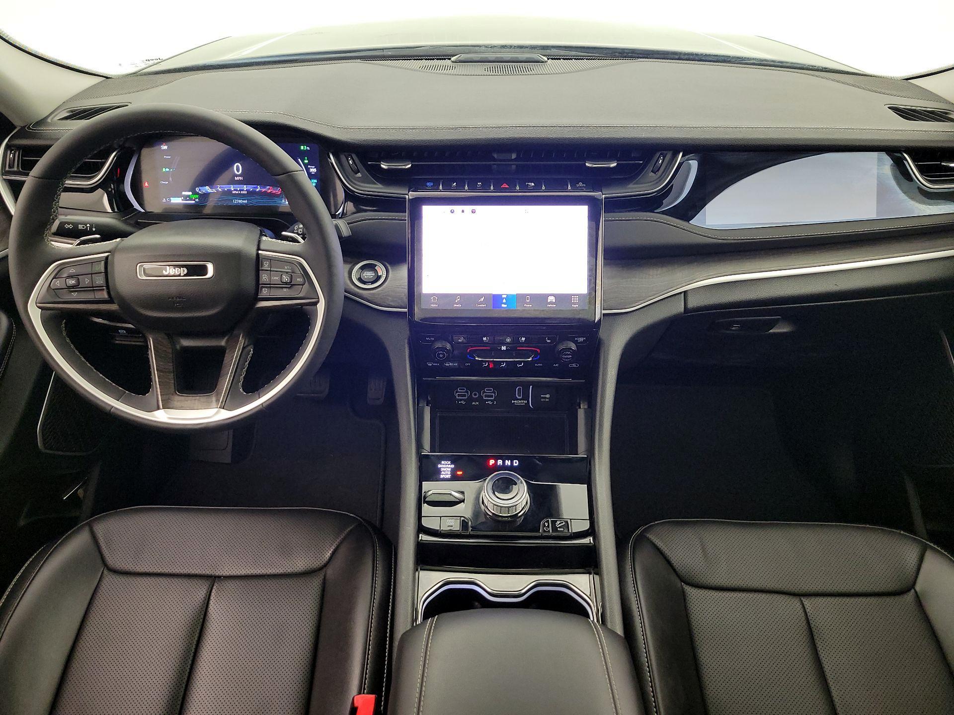 Thumbnail: 2023 Jeep Grand Cherokee - 9
