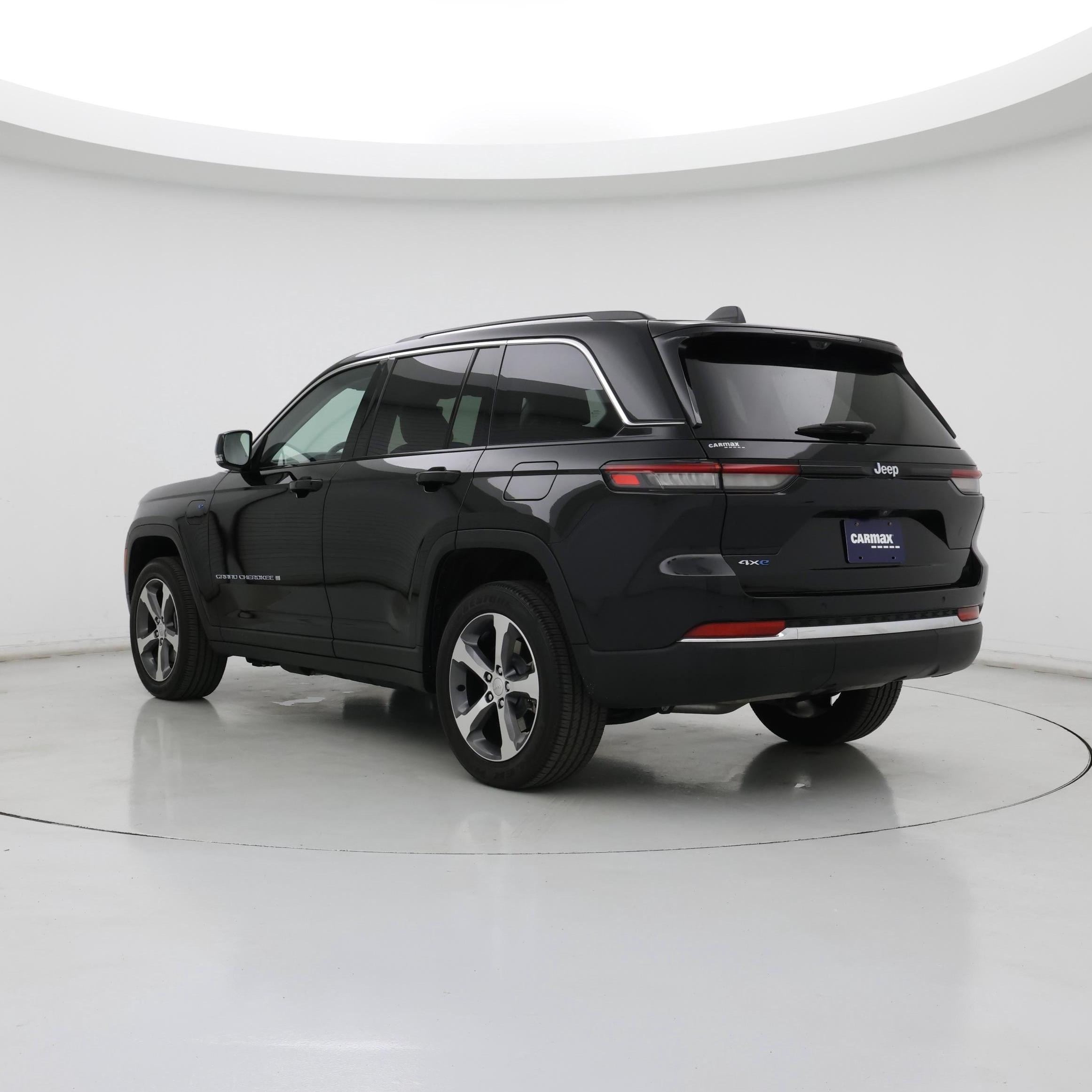 Thumbnail: 2023 Jeep Grand Cherokee - 2
