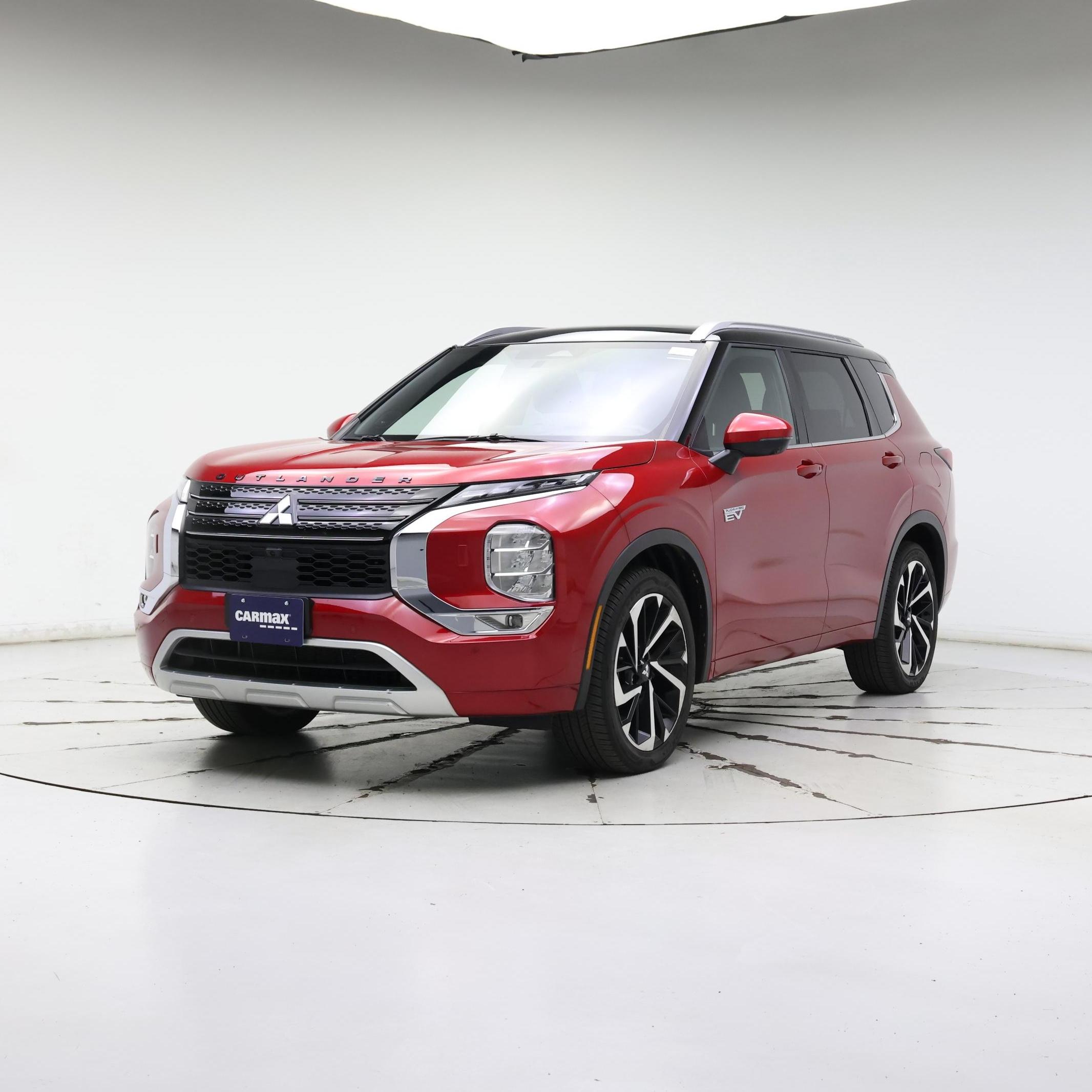 Thumbnail: 2023 Mitsubishi Outlander - 4
