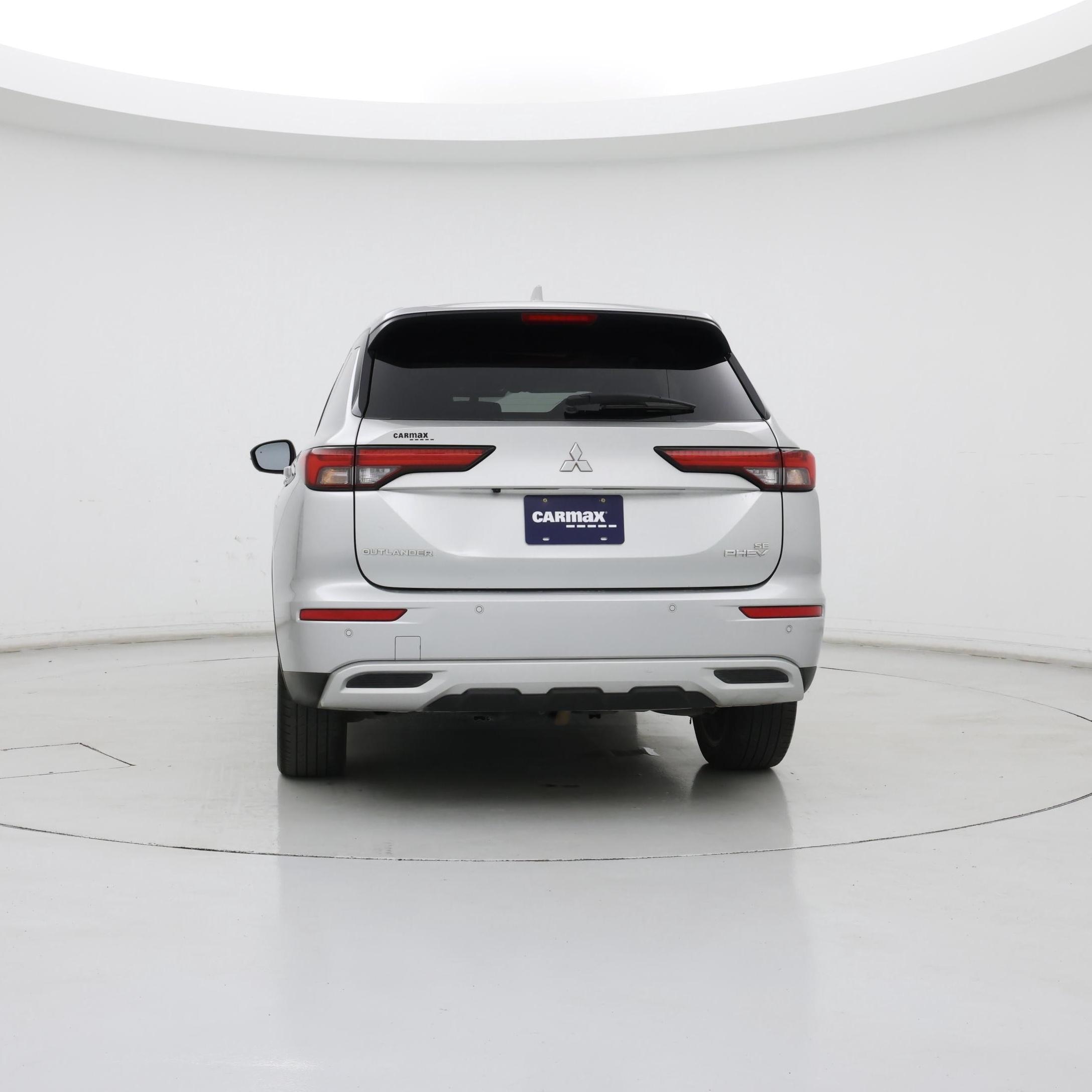 Thumbnail: 2023 Mitsubishi Outlander - 6